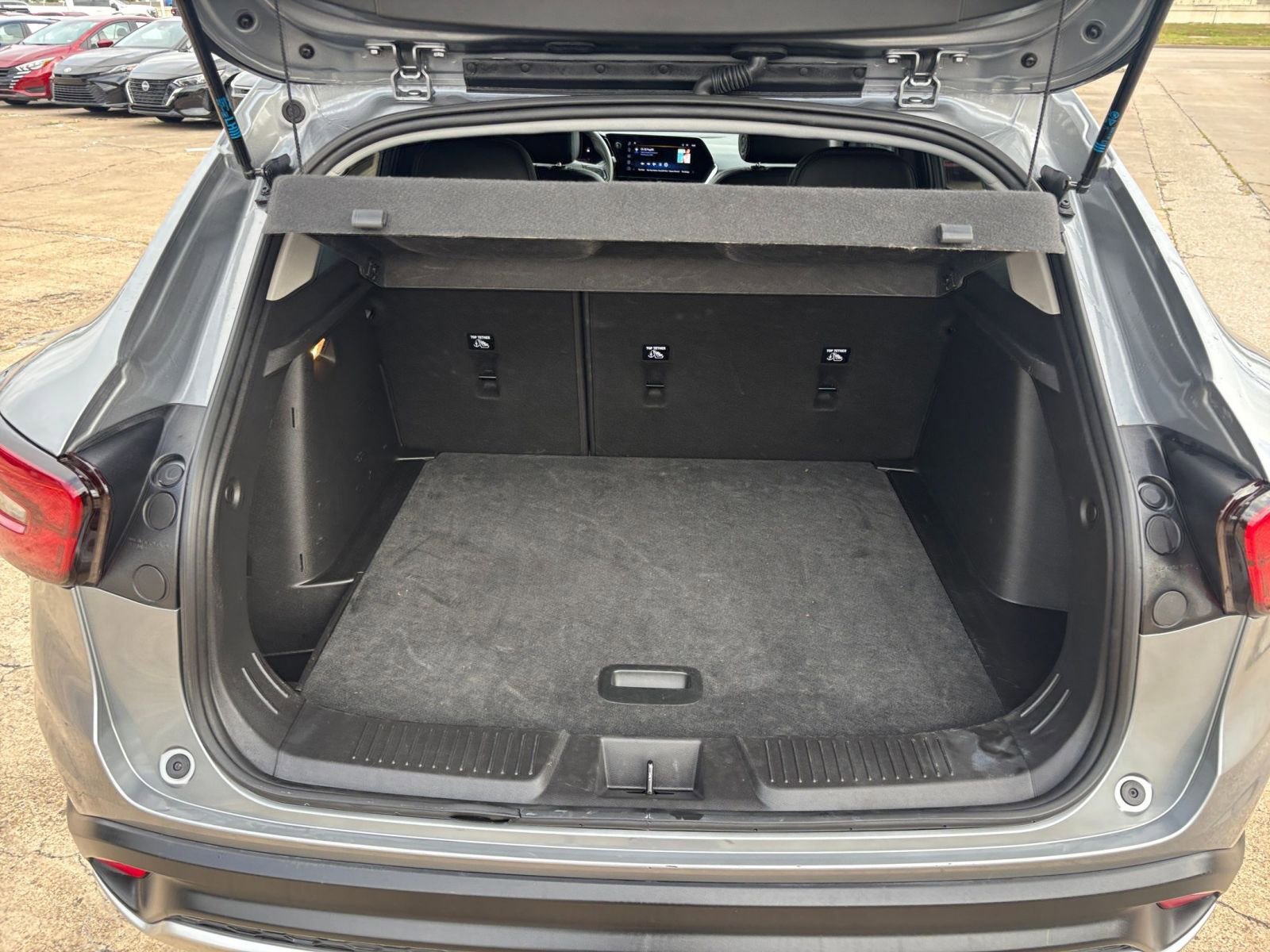 Thumbnail: 2025 Chevrolet Trax - 30