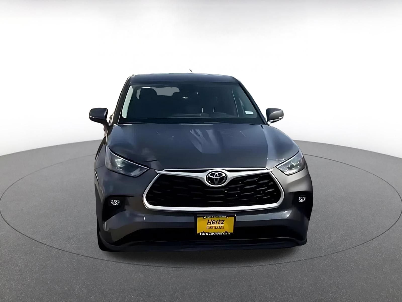Thumbnail: 2025 Toyota Highlander - 4