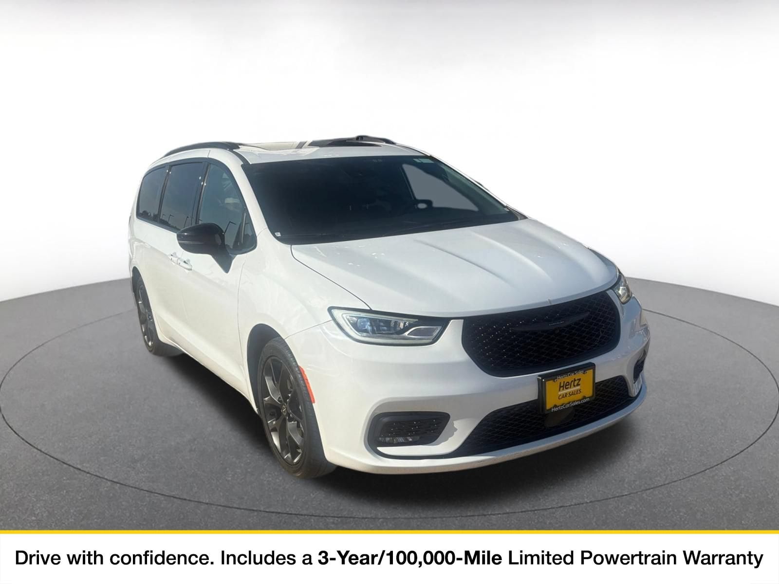 Thumbnail: 2025 Chrysler Pacifica - 1