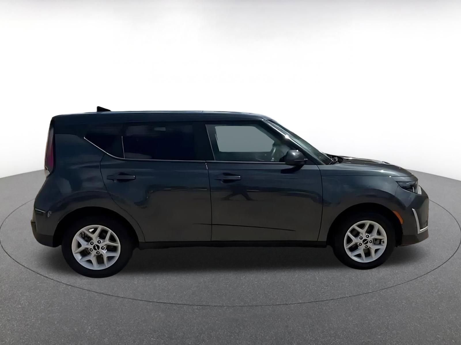 Thumbnail: 2025 Kia Soul - 14