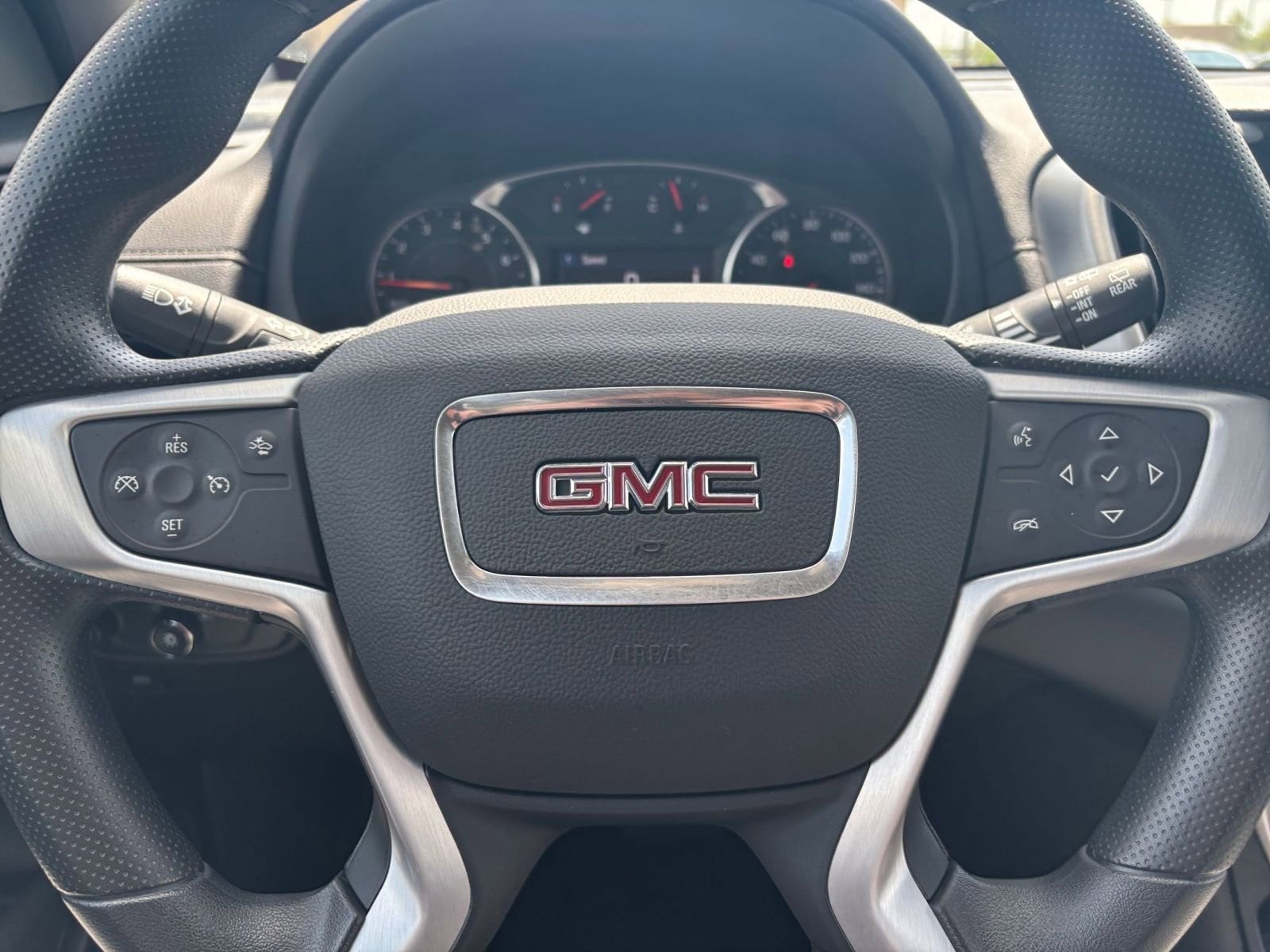 2024 GMC Terrain SLE 22