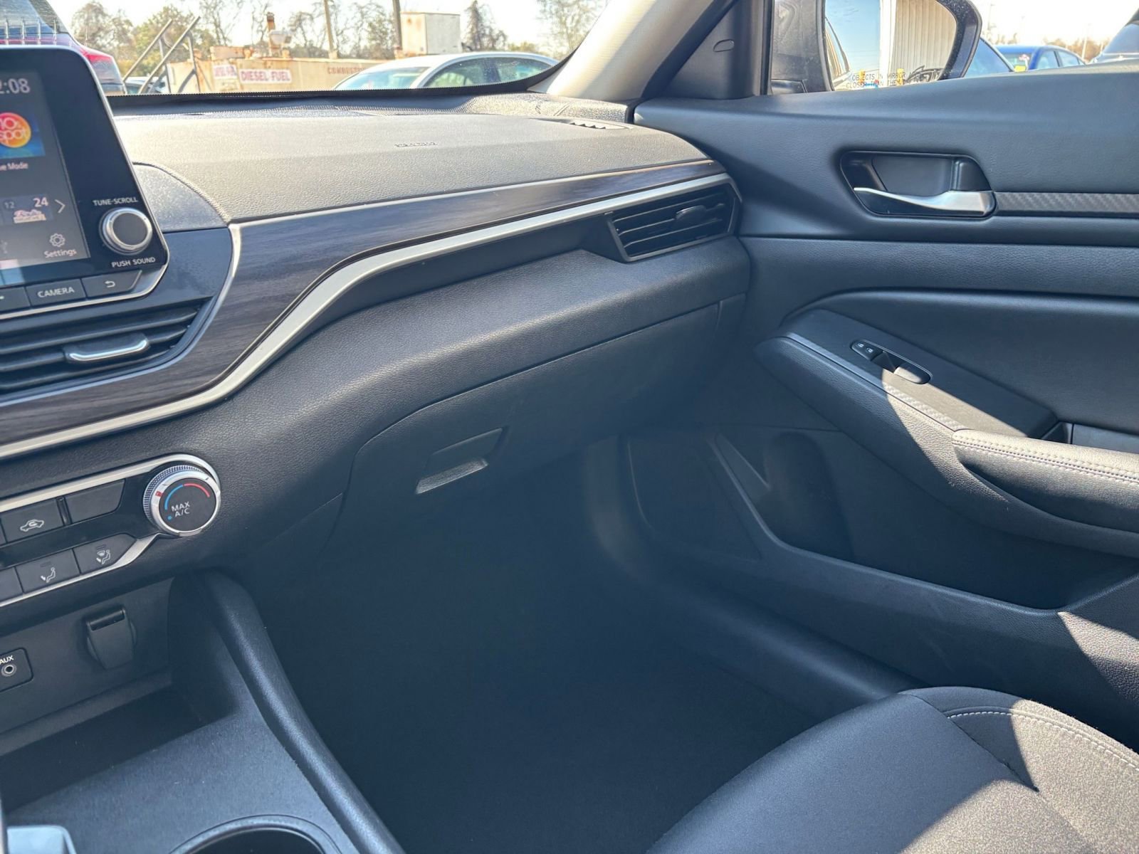 Thumbnail: 2025 Nissan Altima - 35