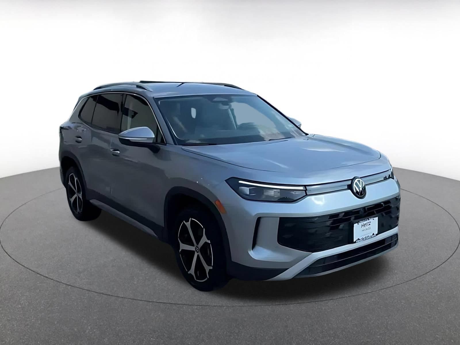 Thumbnail: 2026 Volkswagen Tiguan - 3