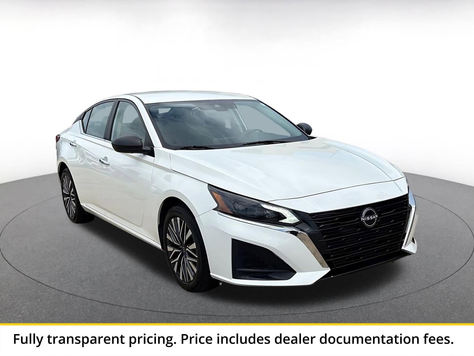 Thumbnail: 2025 Nissan Altima - 1