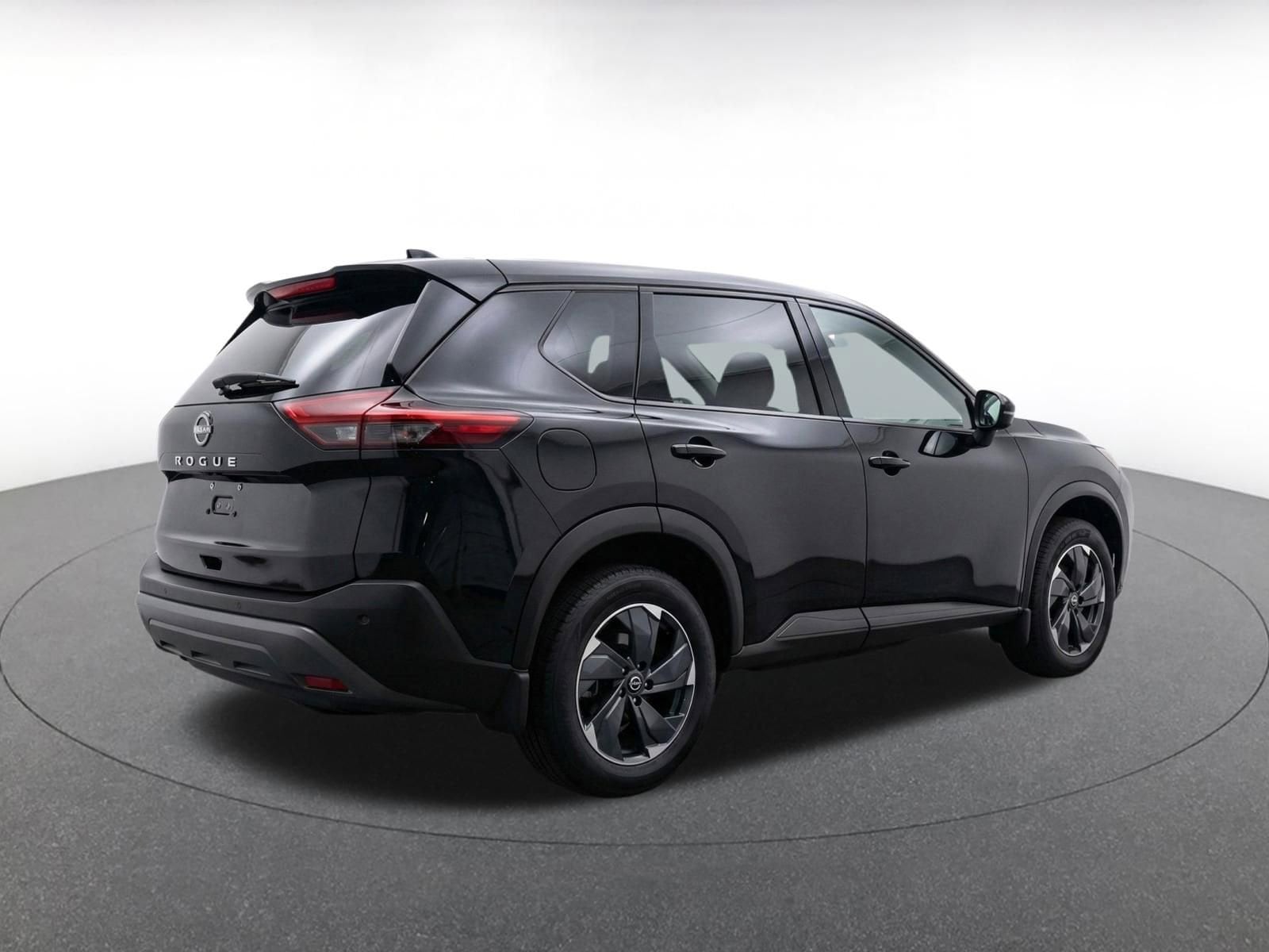 Thumbnail: 2025 Nissan Rogue - 11