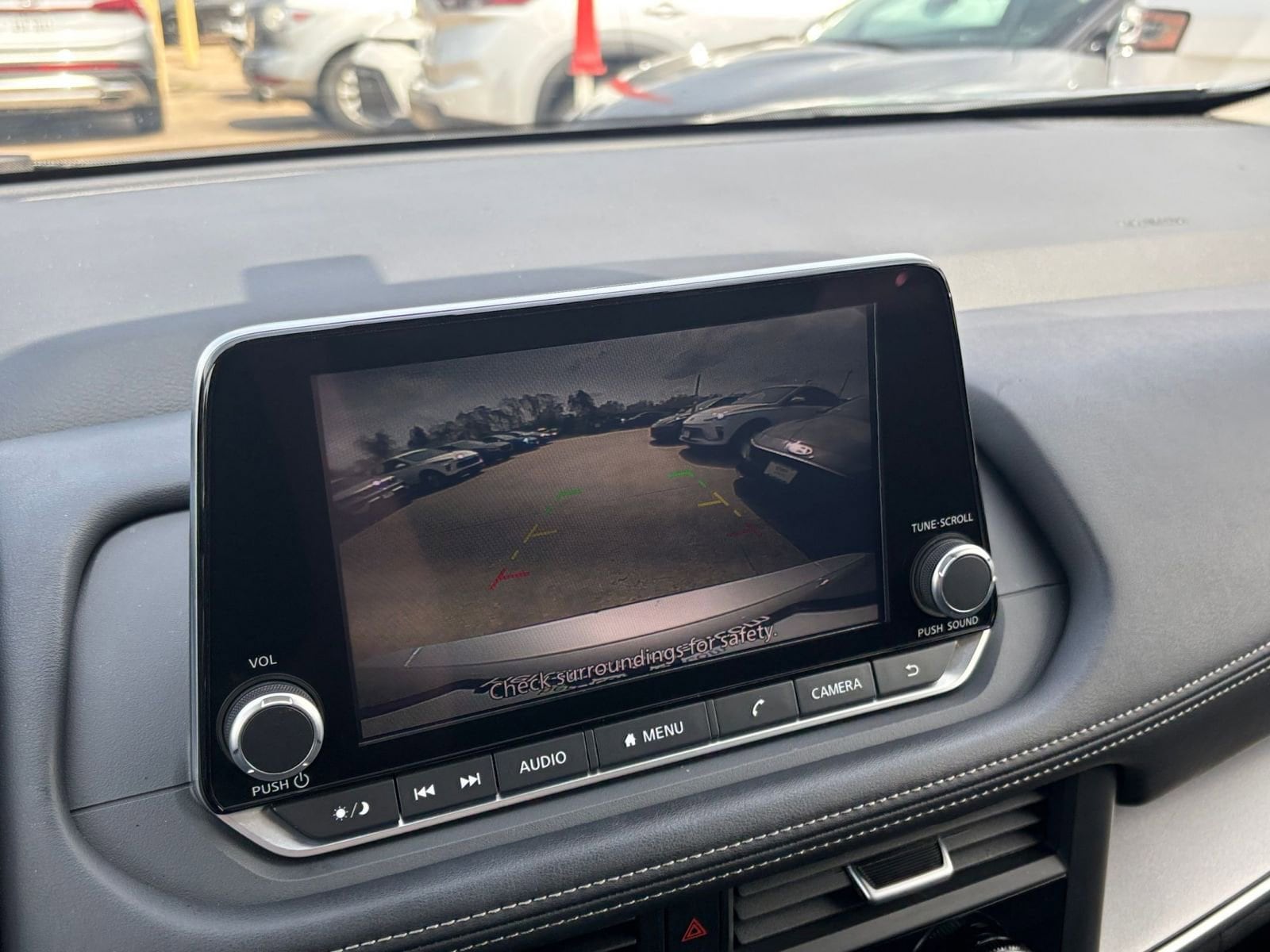 Thumbnail: 2025 Nissan Rogue - 25