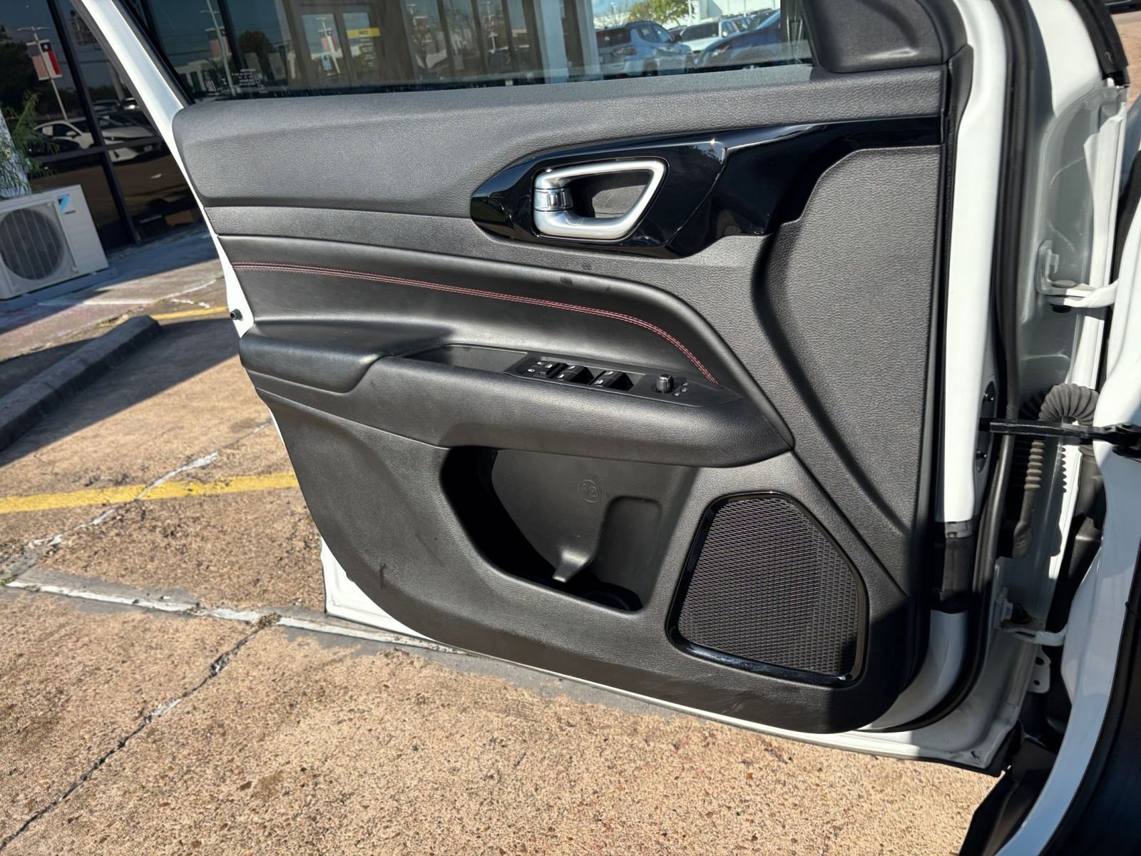 Thumbnail: 2025 Jeep Compass - 20