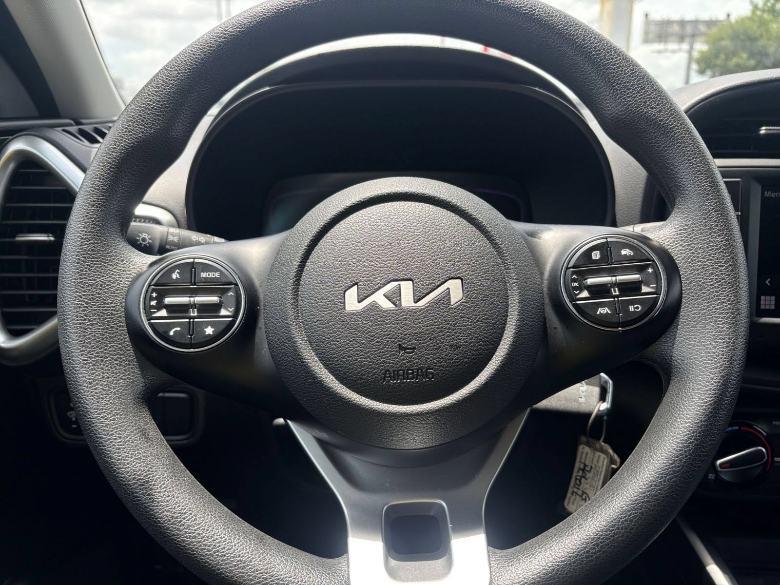 Thumbnail: 2025 Kia Soul - 25