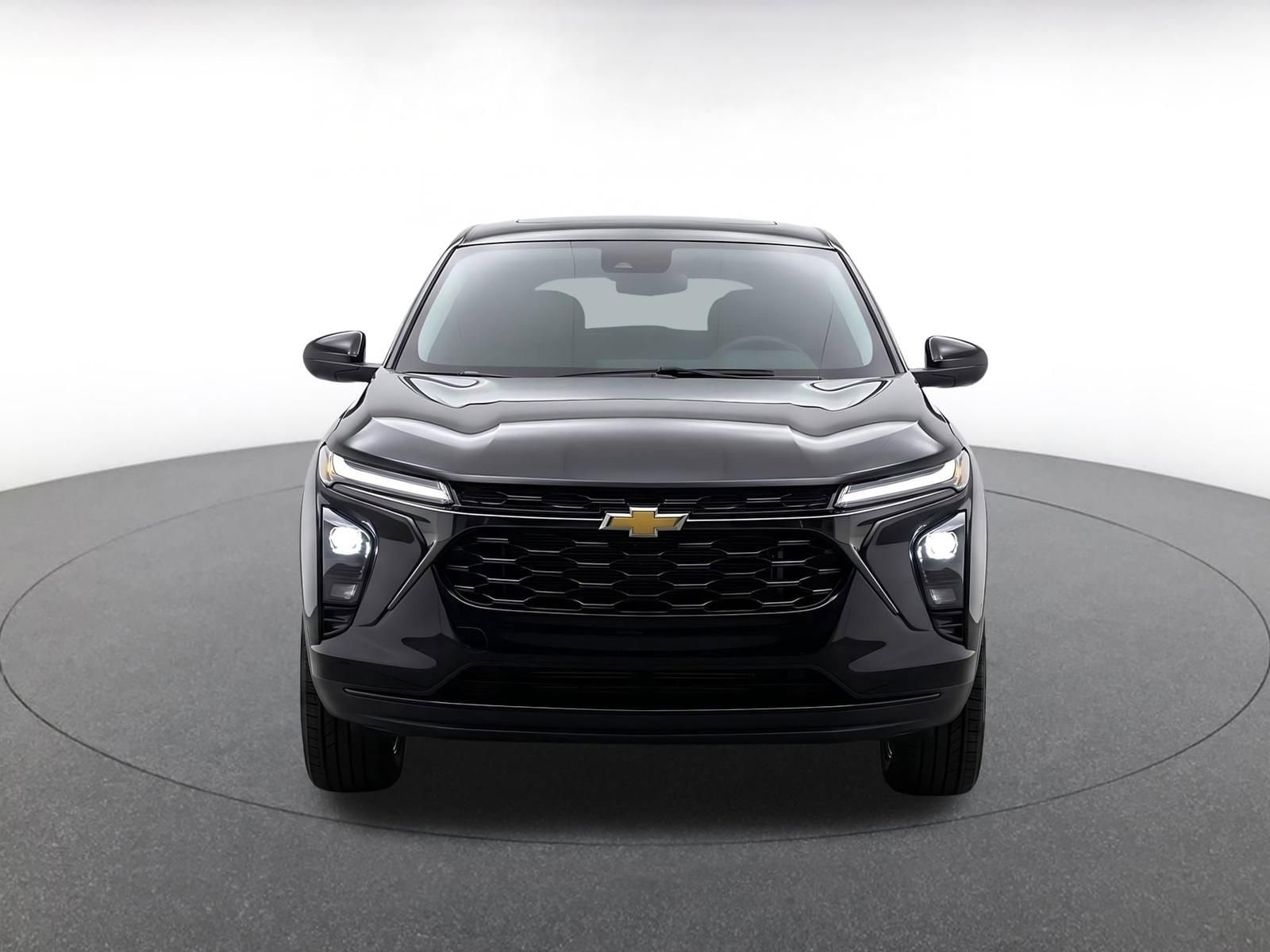Thumbnail: 2025 Chevrolet Trax - 2
