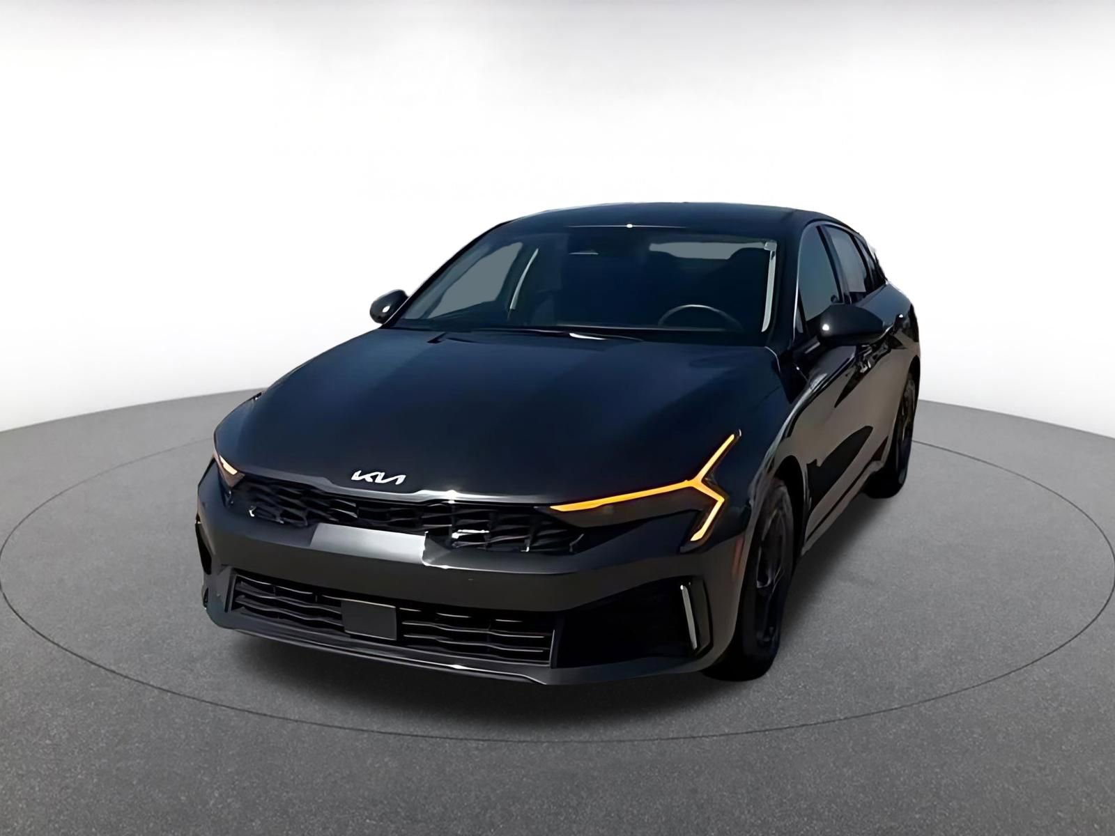 Thumbnail: 2025 Kia K5 - 4