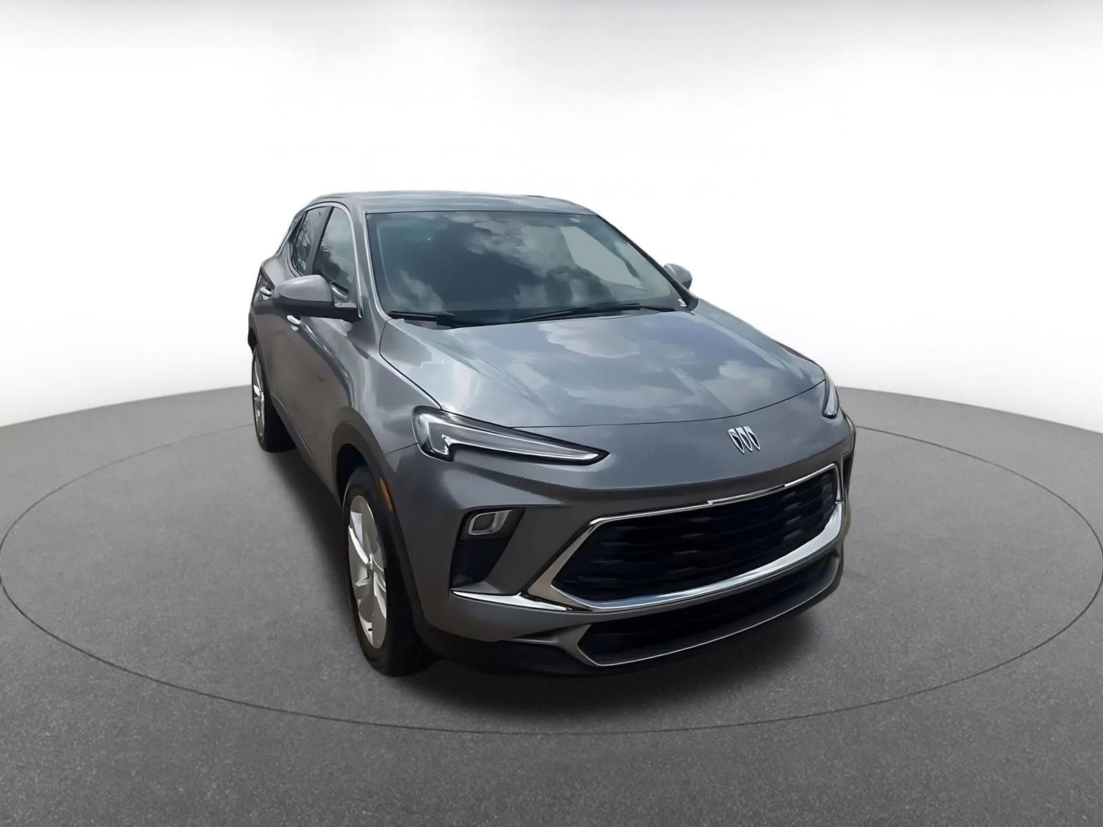 Thumbnail: 2025 Buick Encore GX - 3