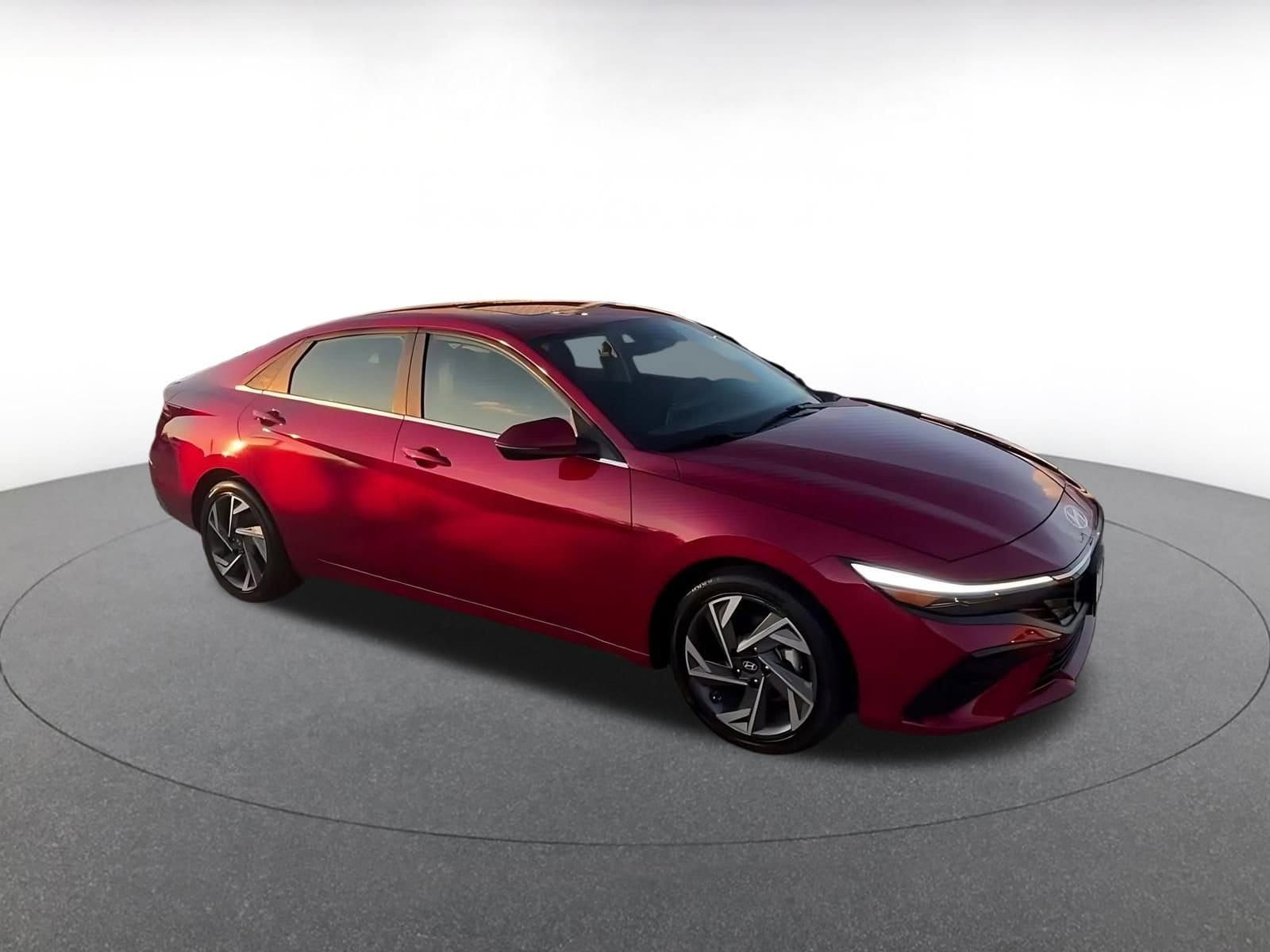 Thumbnail: 2025 Hyundai Elantra - 2