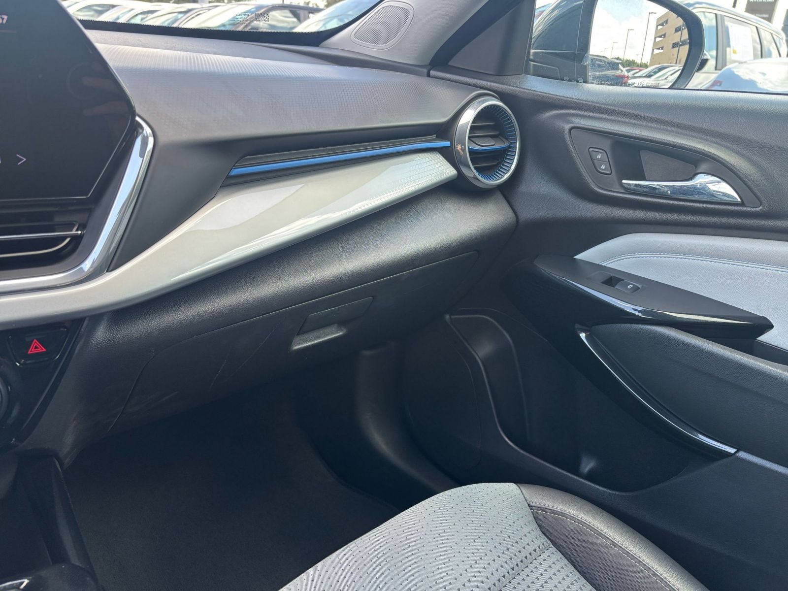 Thumbnail: 2025 Chevrolet Trax - 29