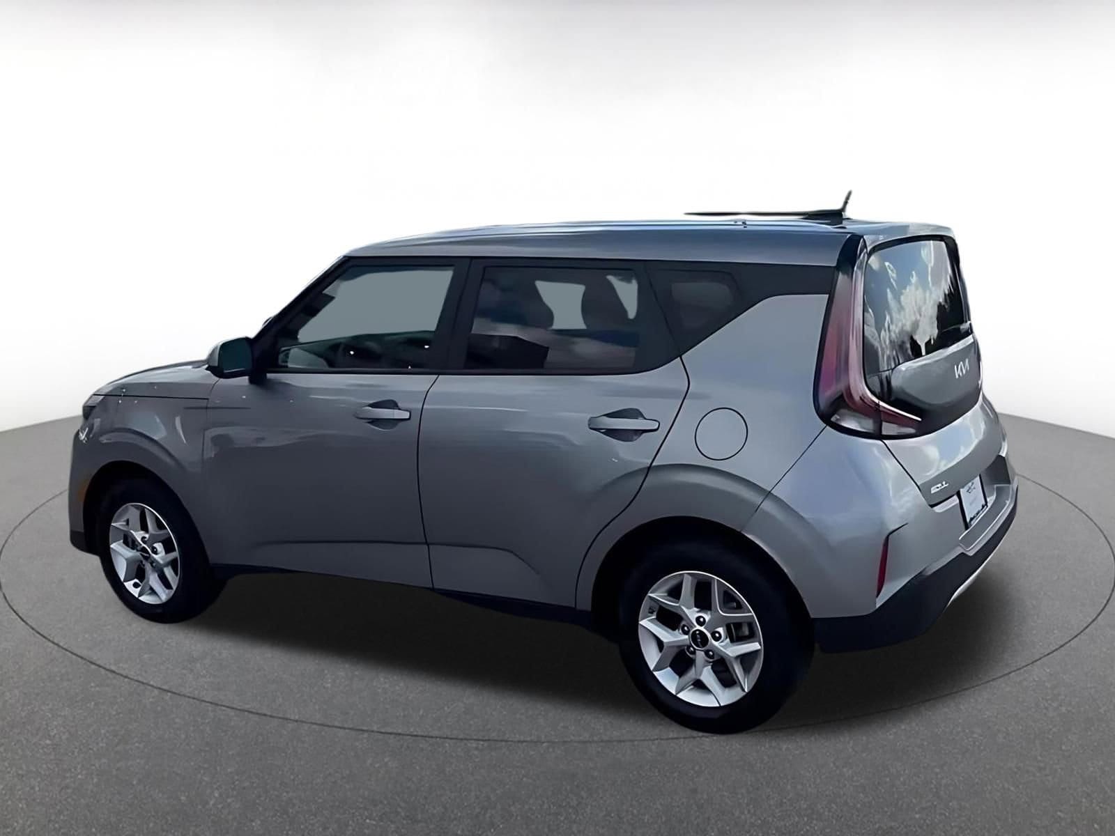 Thumbnail: 2025 Kia Soul - 10