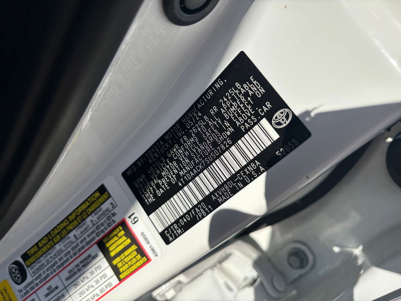 Thumbnail: 2025 Toyota Camry - 28