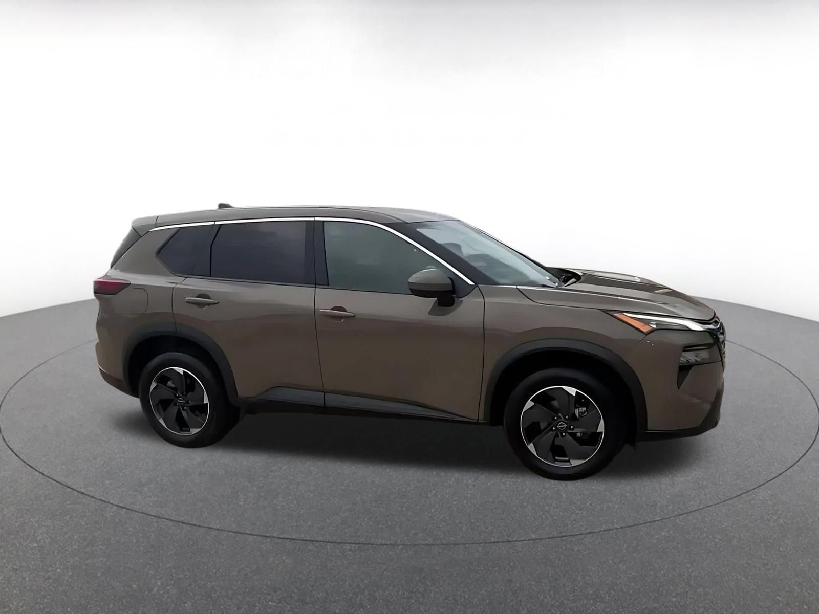 Thumbnail: 2025 Nissan Rogue - 2