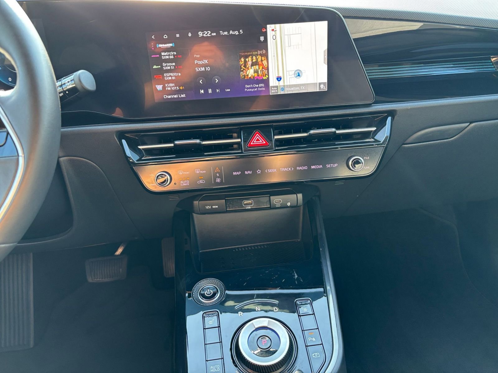 Thumbnail: 2023 Kia Niro - 20