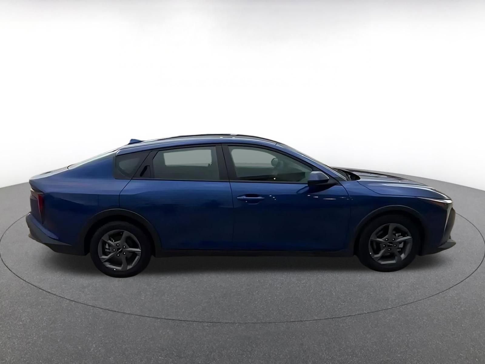 Thumbnail: 2025 Kia K4 - 16