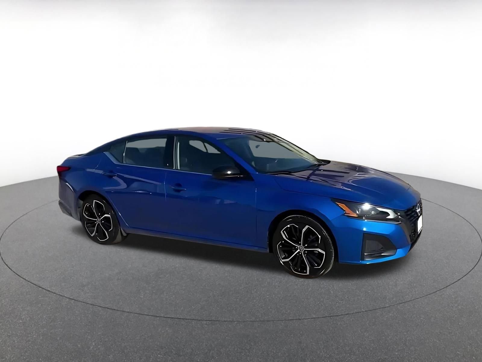 Thumbnail: 2025 Nissan Altima - 2