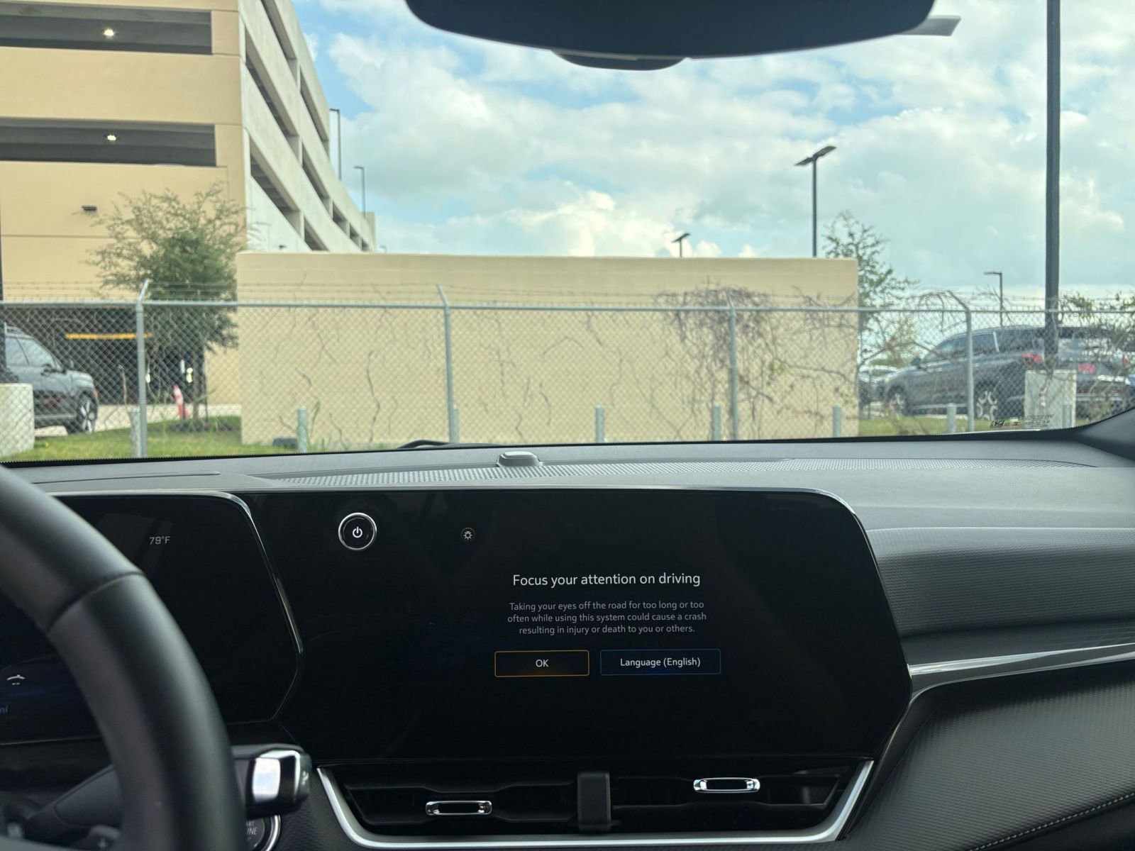 Thumbnail: 2025 Chevrolet Equinox - 18