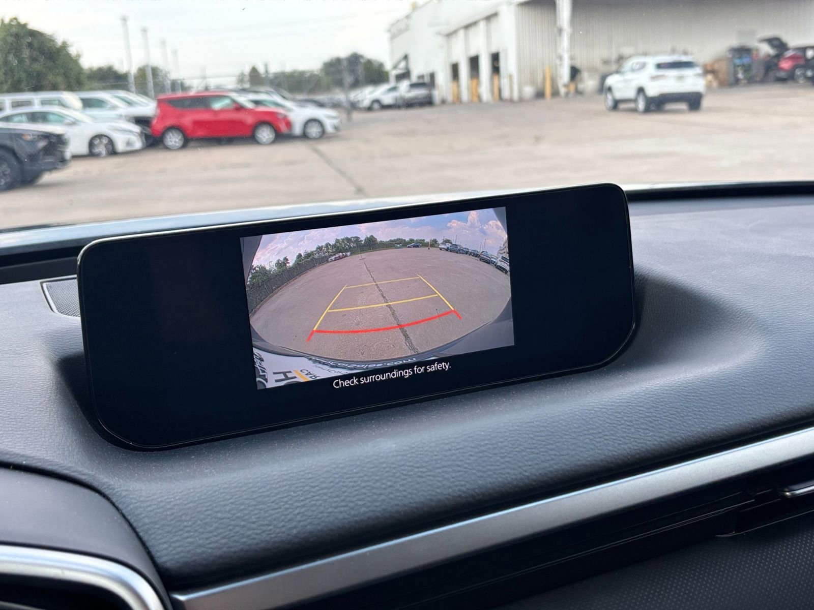 Thumbnail: 2025 Mazda CX-50 - 17