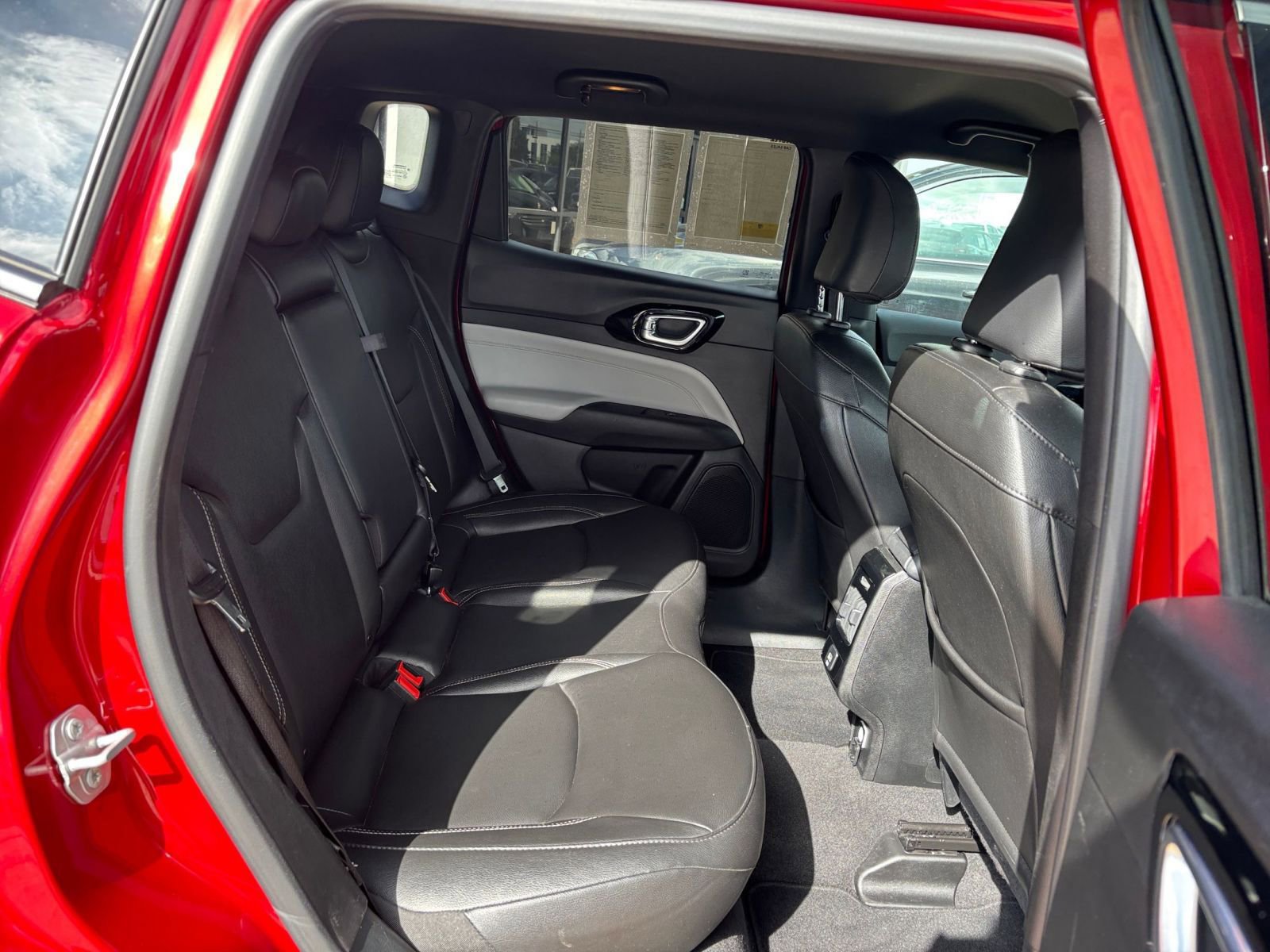 Thumbnail: 2025 Jeep Compass - 27