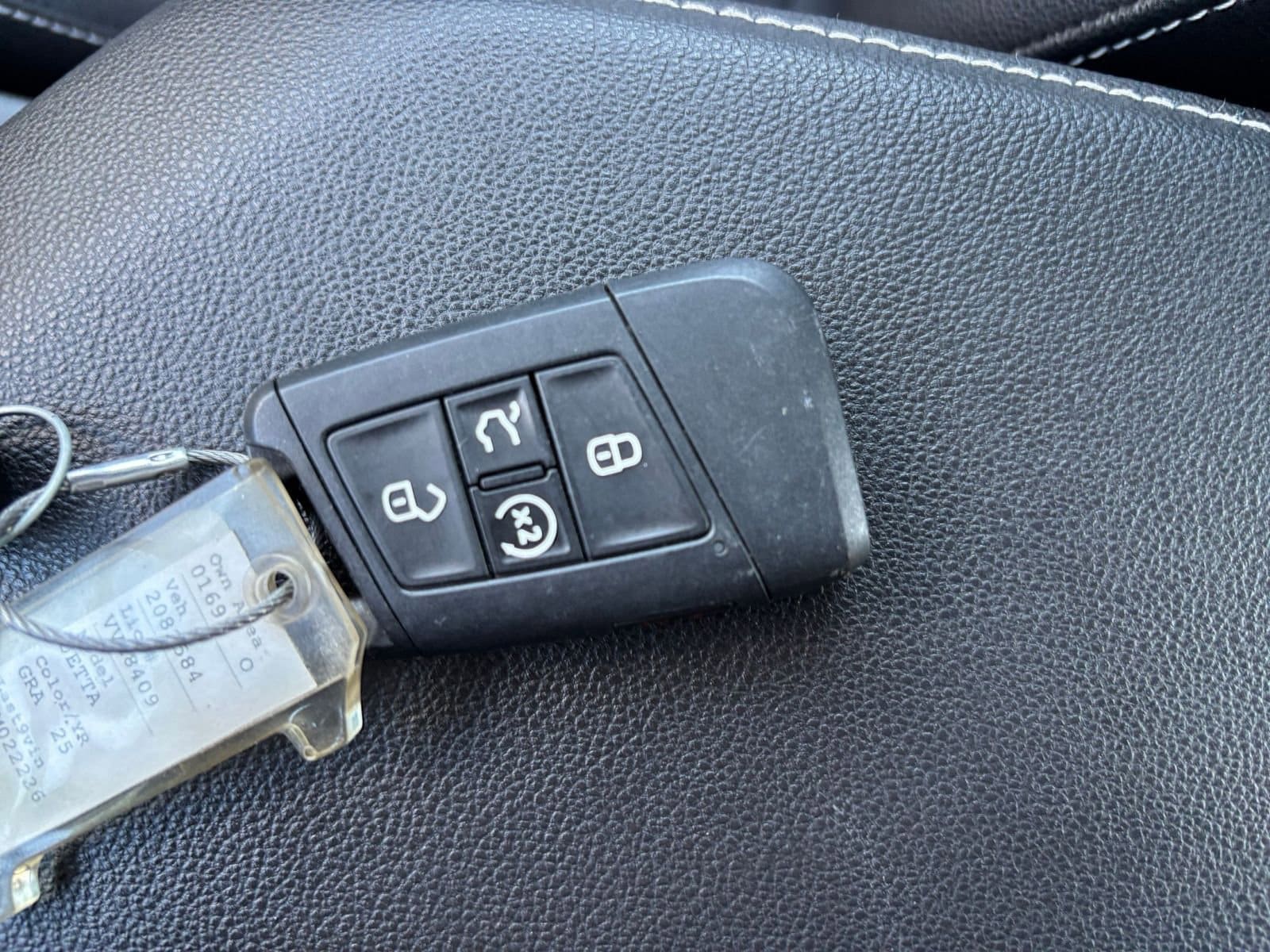 Thumbnail: 2025 Volkswagen Jetta - 22