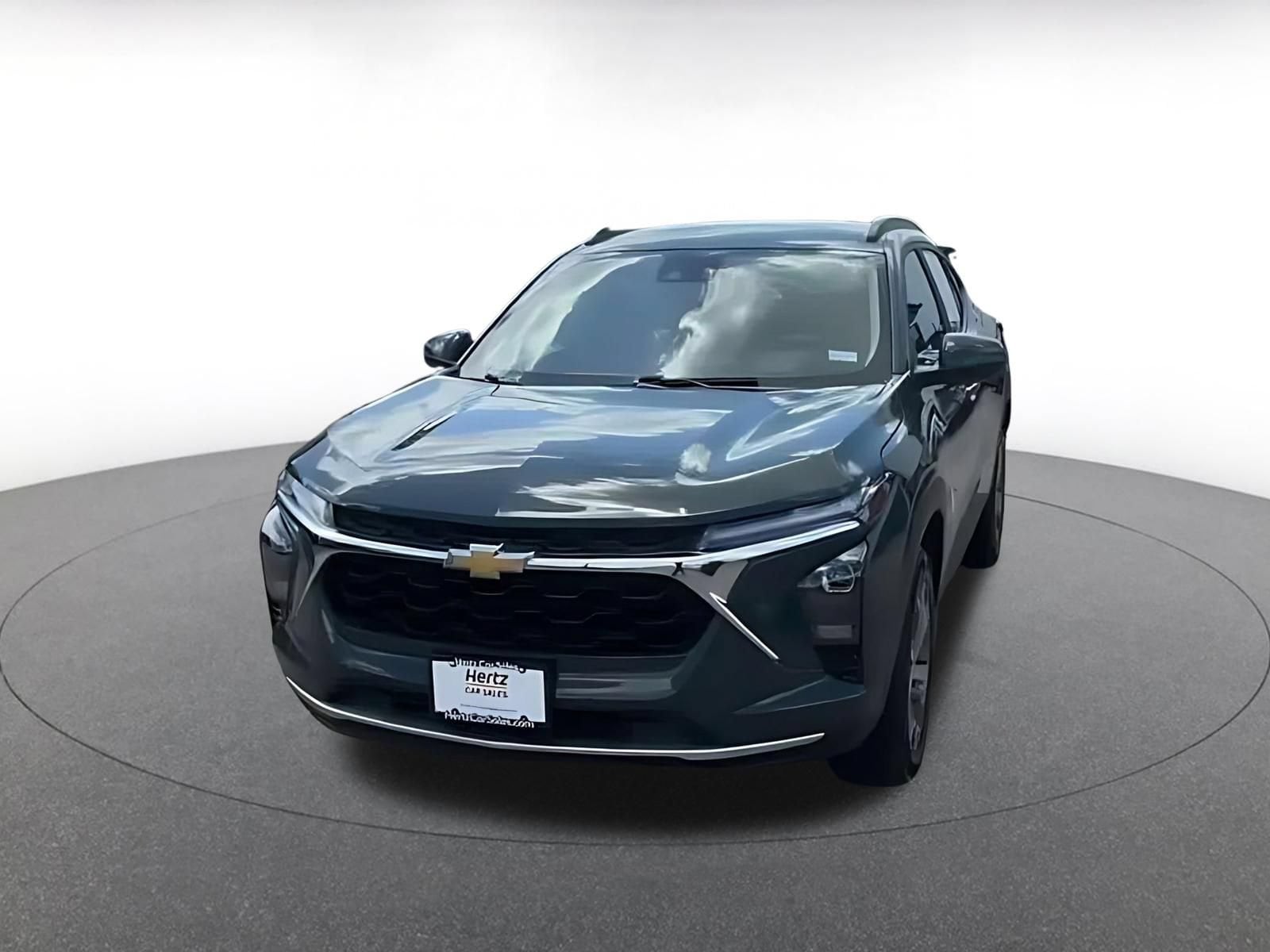 Thumbnail: 2025 Chevrolet Trax - 5