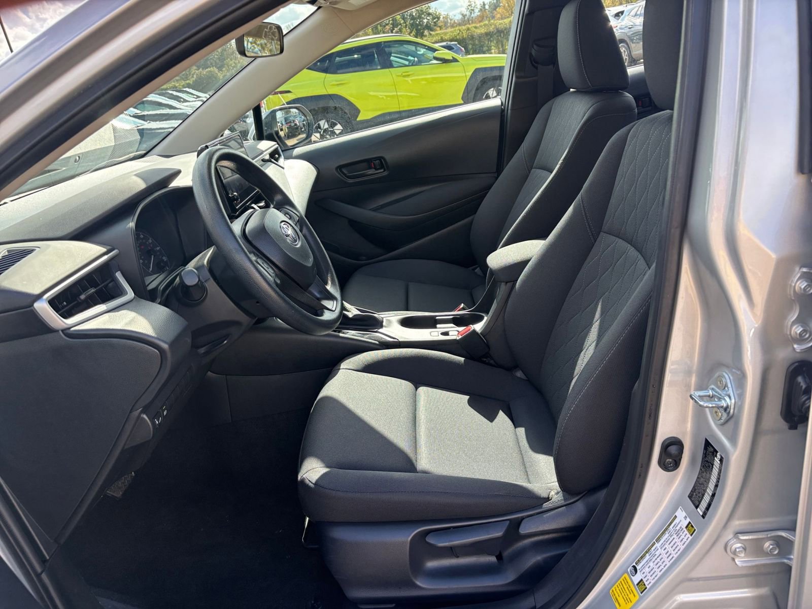 Thumbnail: 2025 Toyota Corolla - 24