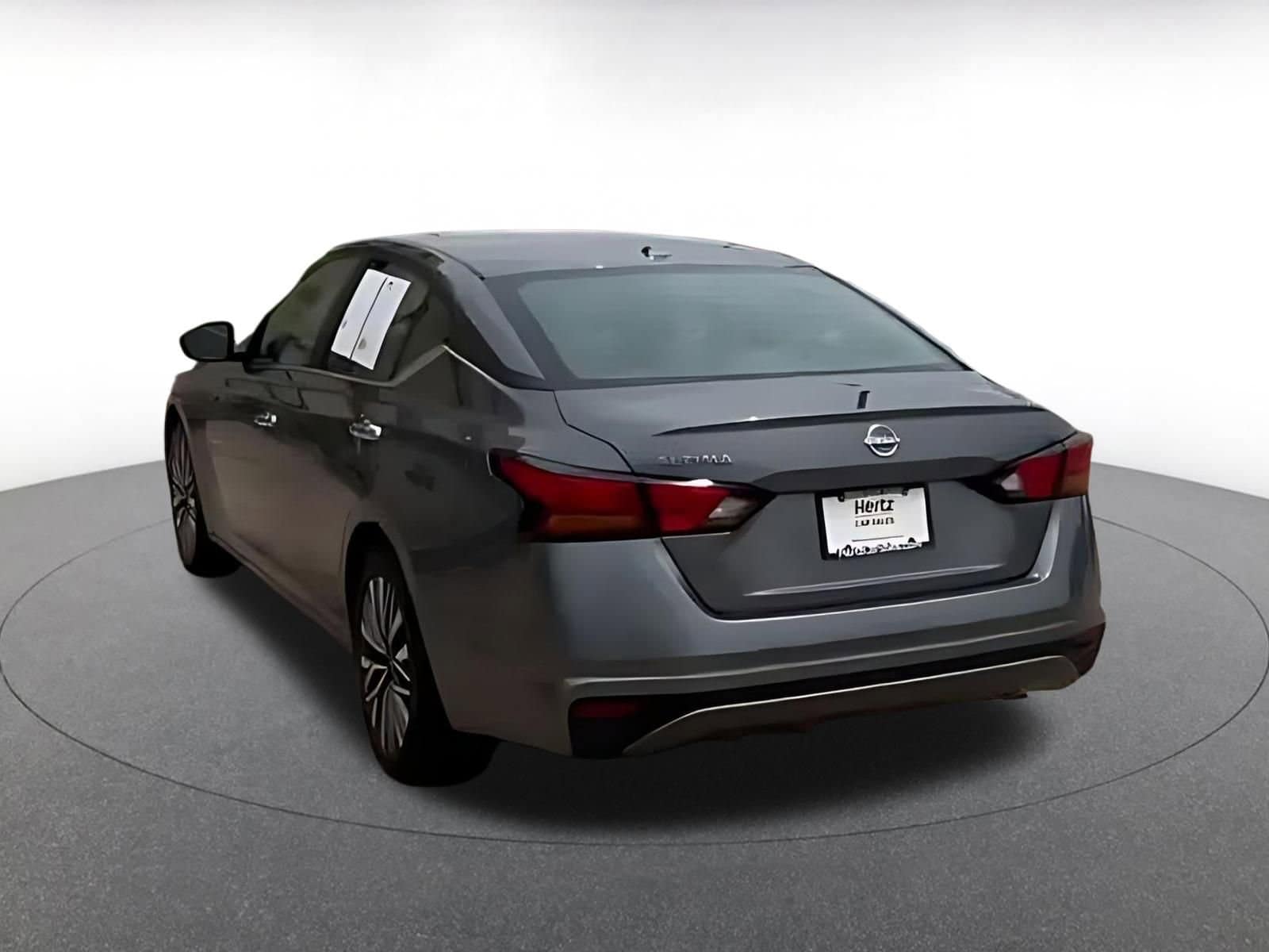 Thumbnail: 2025 Nissan Altima - 10