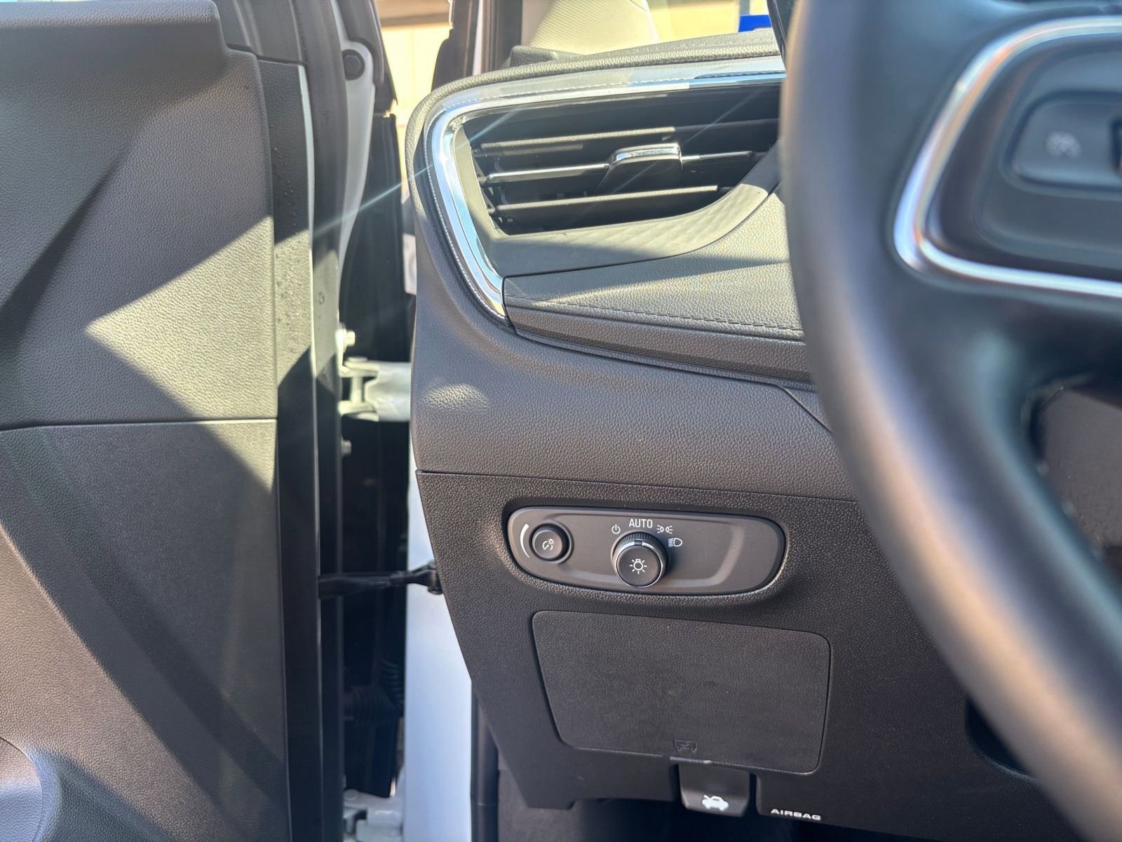 Thumbnail: 2025 Buick Encore GX - 33