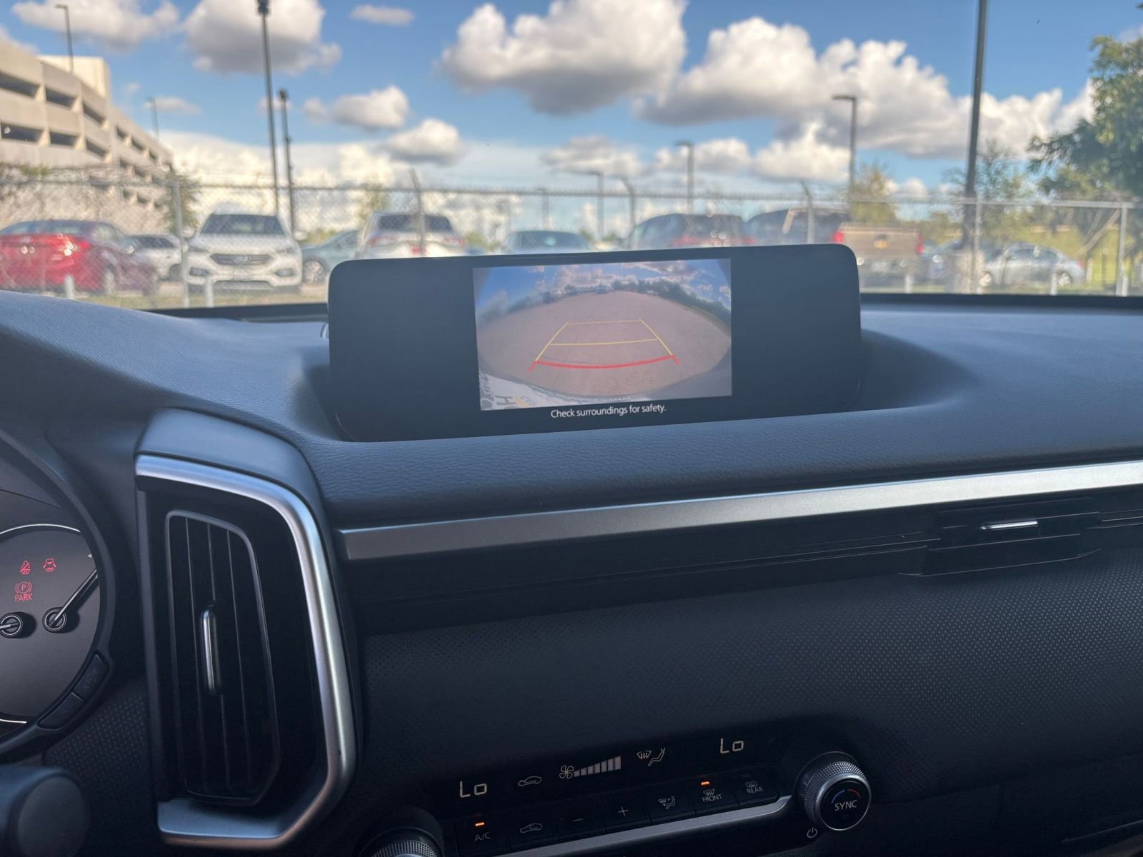 Thumbnail: 2025 Mazda CX-50 - 17