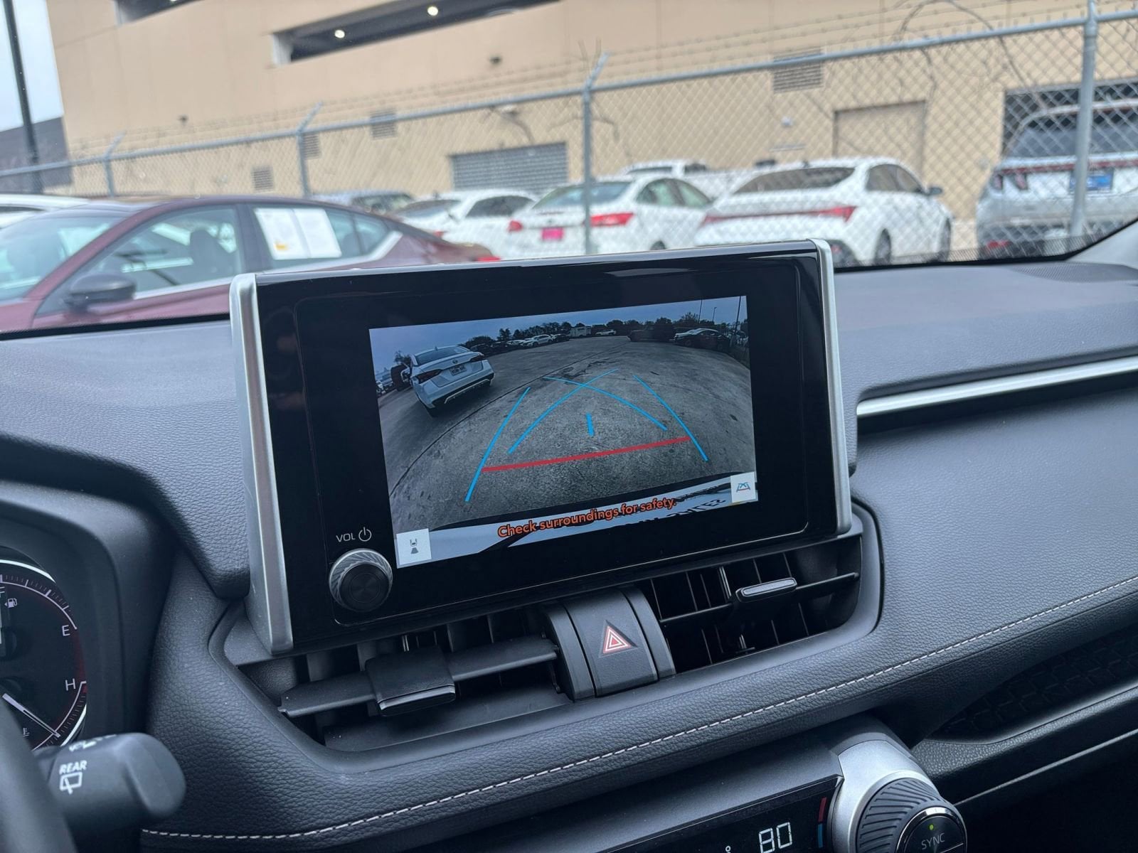 Thumbnail: 2025 Toyota RAV4 - 24