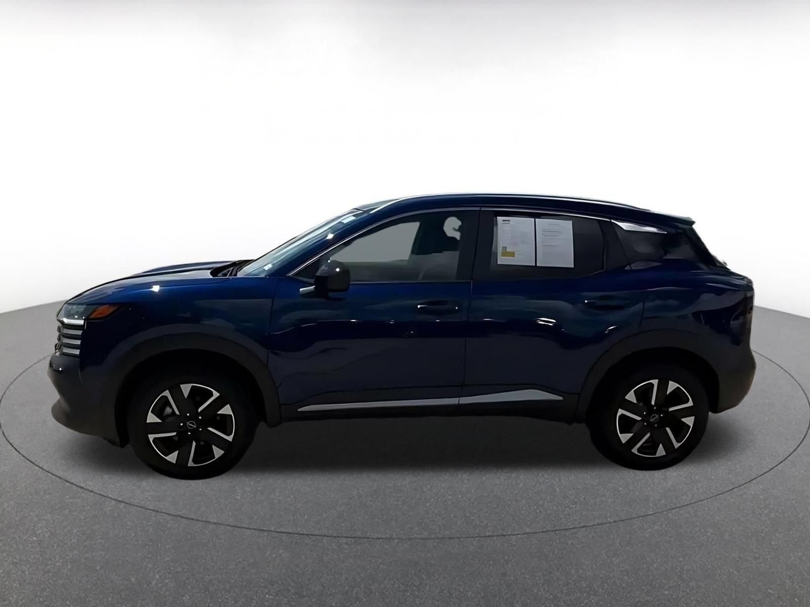 Thumbnail: 2026 Nissan Kicks - 8