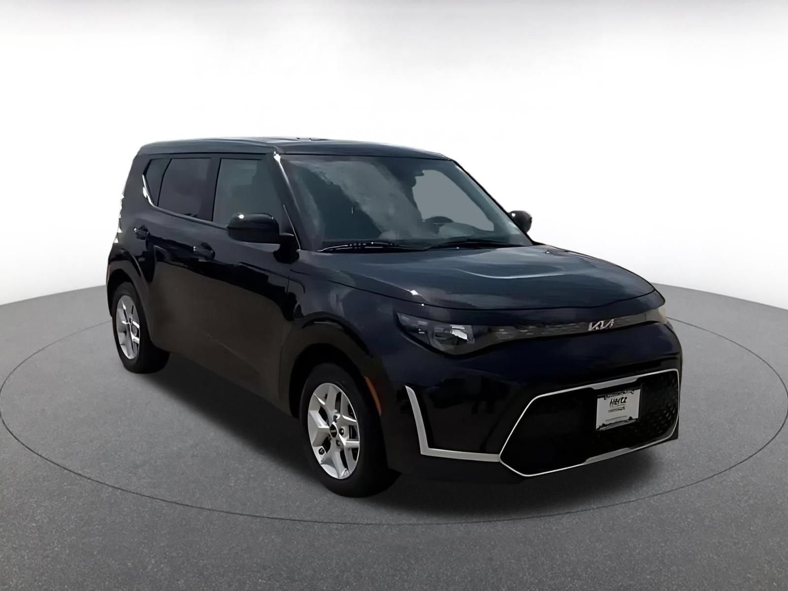 Thumbnail: 2025 Kia Soul - 3