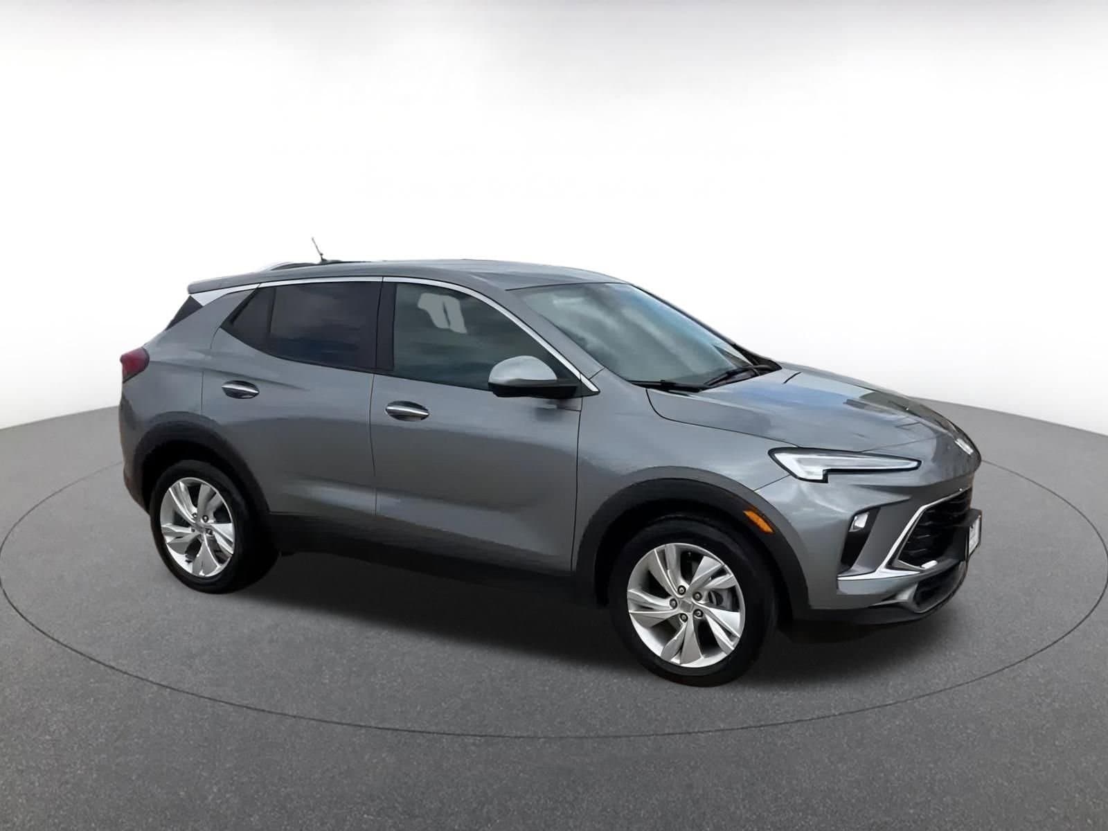 Thumbnail: 2025 Buick Encore GX - 2