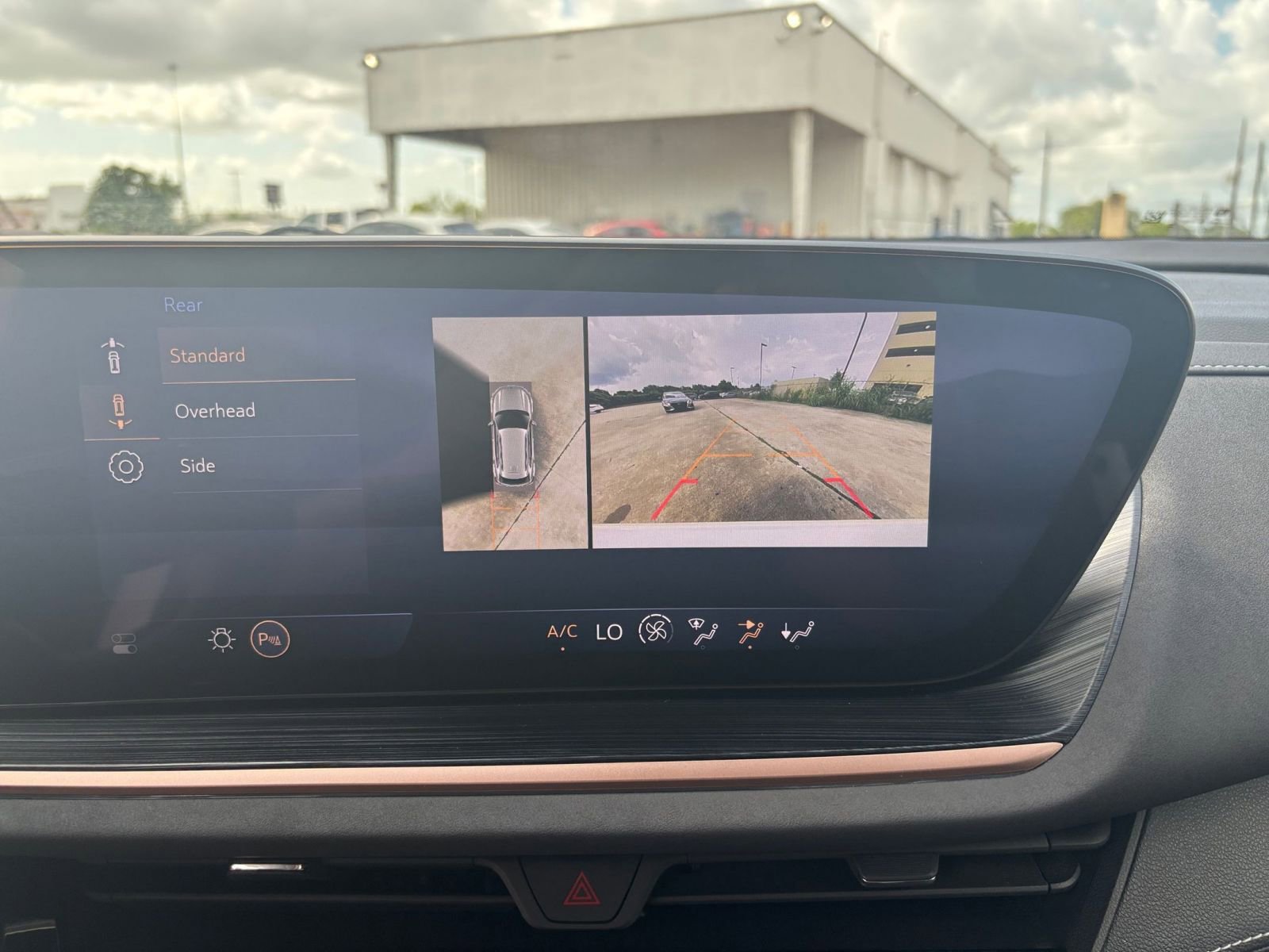 Thumbnail: 2024 Buick Envision - 17