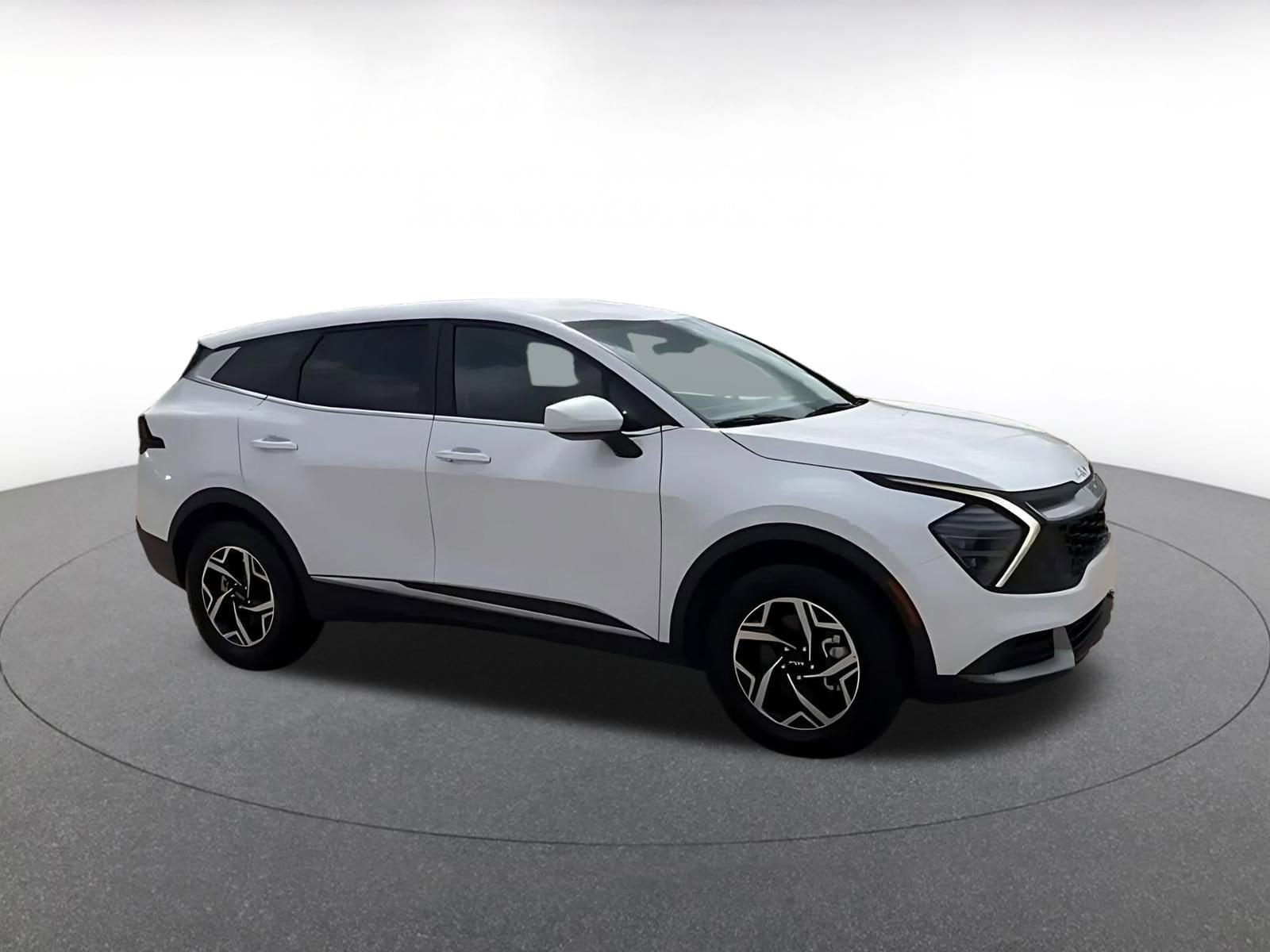 Thumbnail: 2025 Kia Sportage - 2