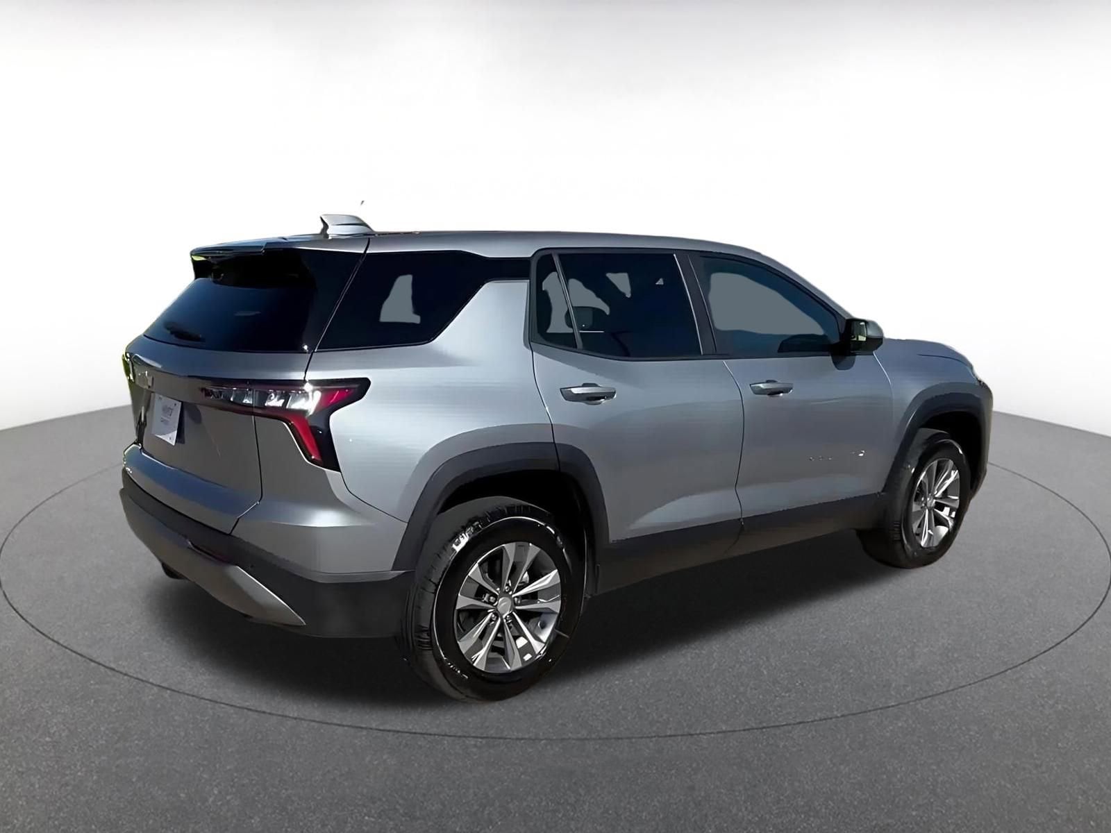 Thumbnail: 2025 Chevrolet Equinox - 12