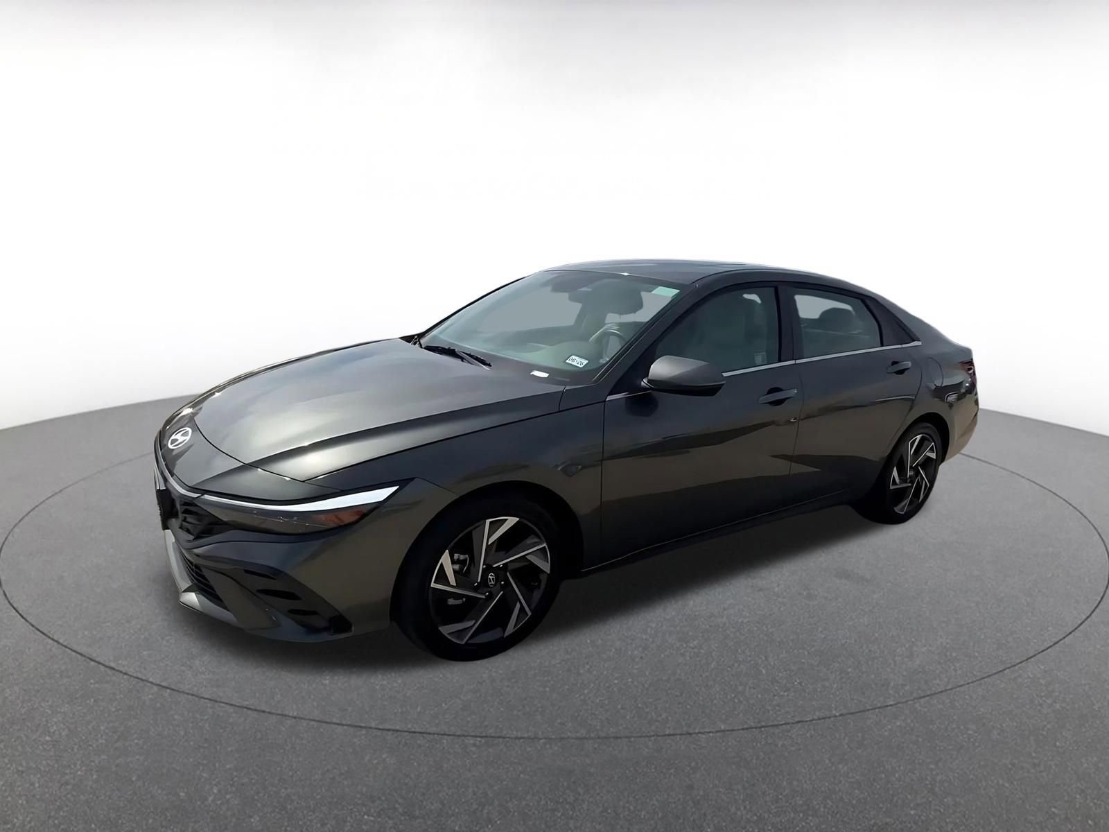 Thumbnail: 2025 Hyundai Elantra - 8