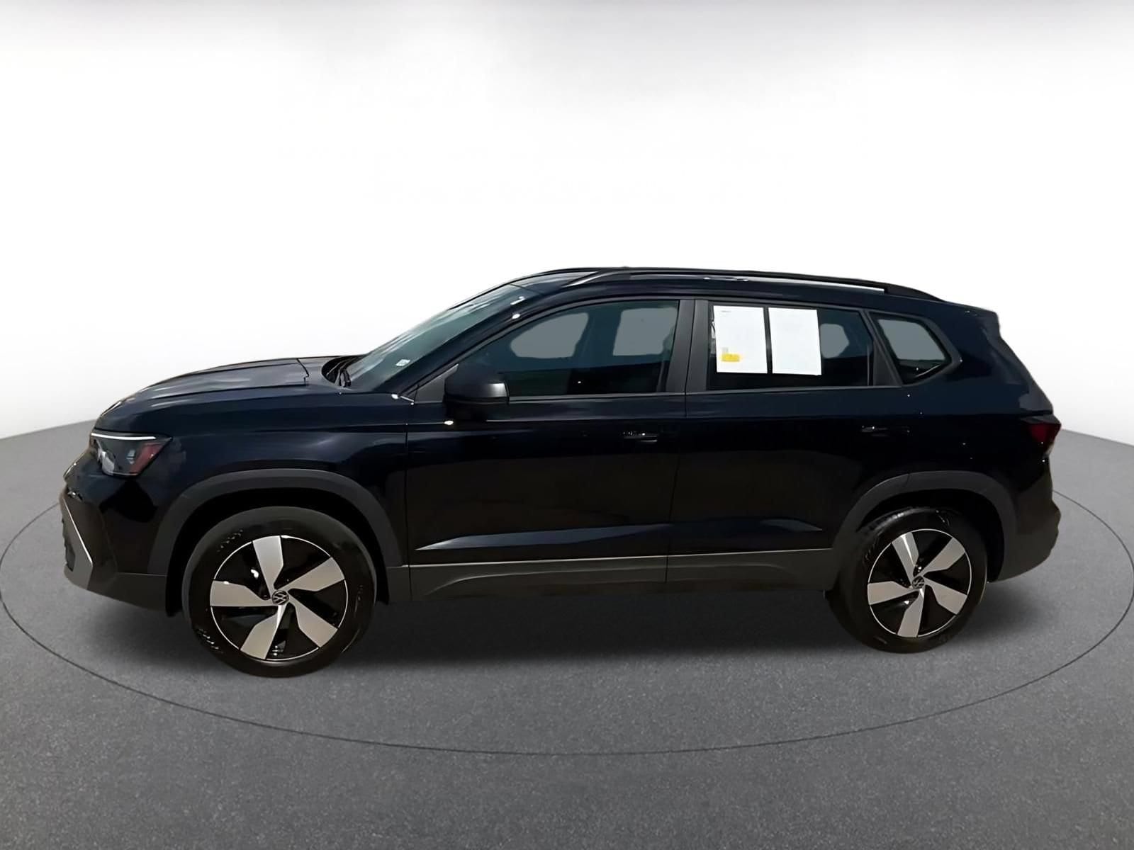 Thumbnail: 2026 Volkswagen Taos - 7