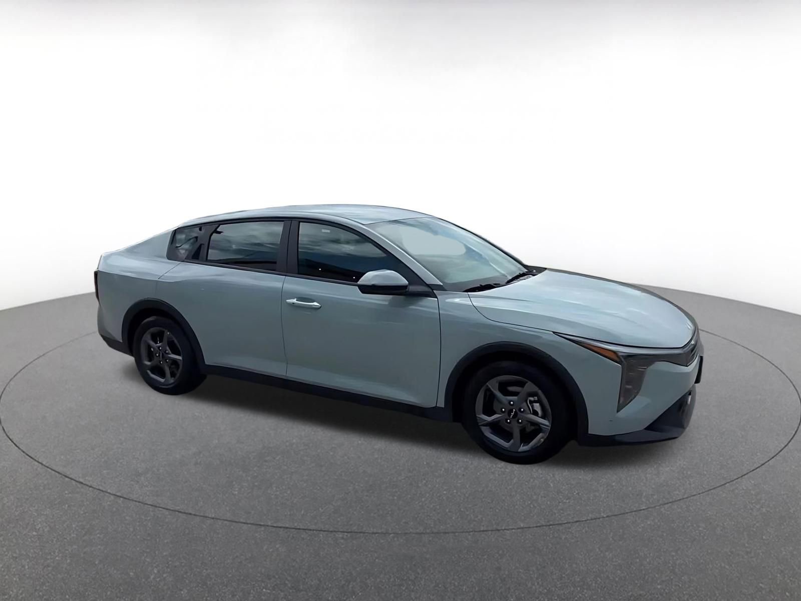 Thumbnail: 2025 Kia K4 - 2