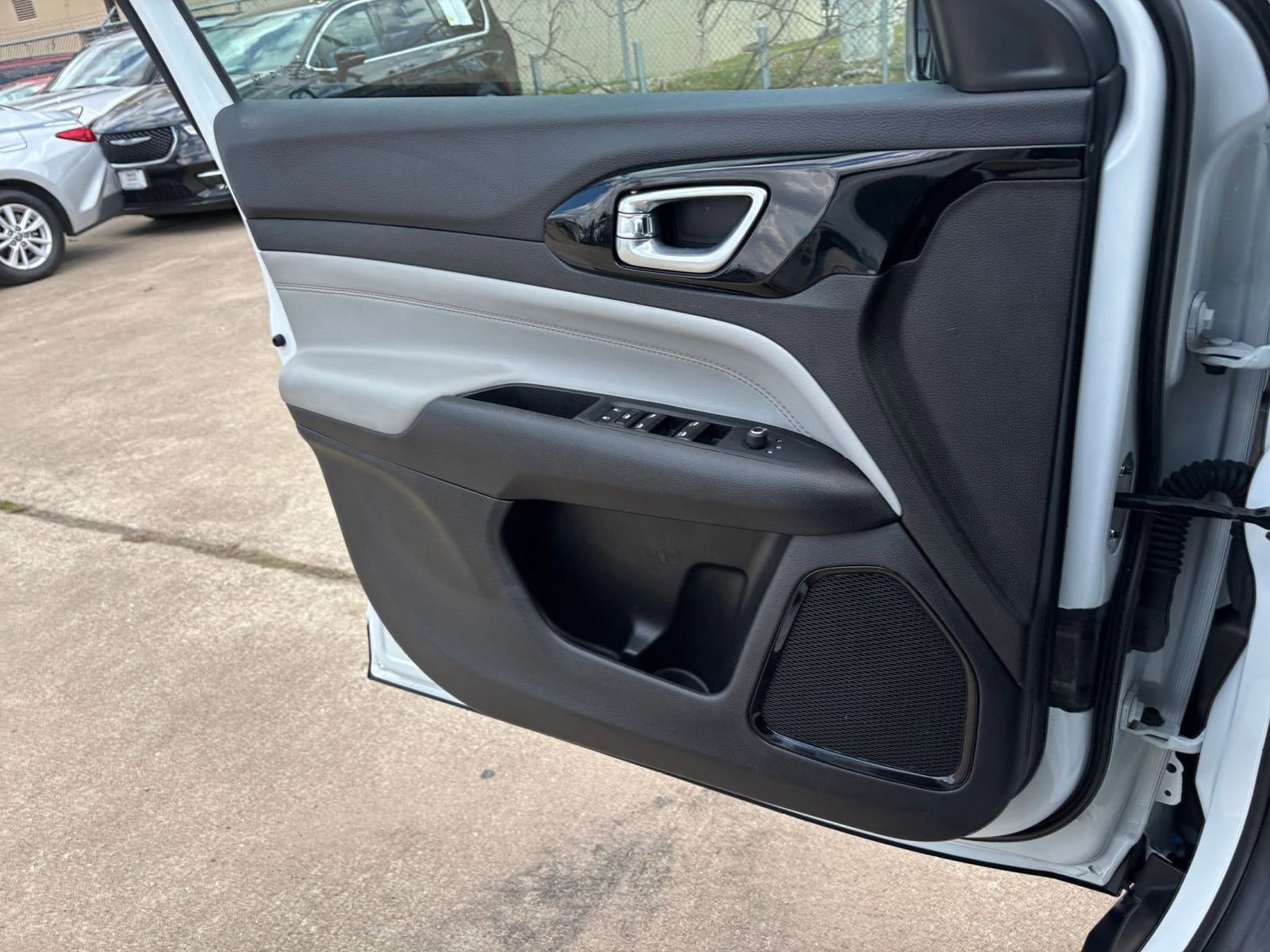 Thumbnail: 2025 Jeep Compass - 18