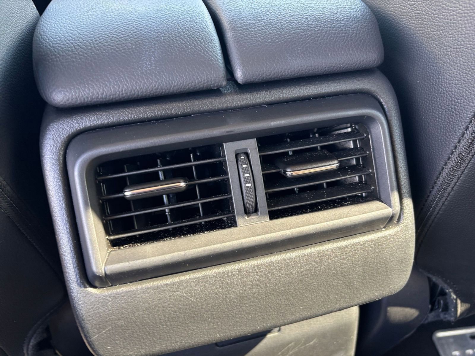 Thumbnail: 2025 Mazda CX-50 - 23