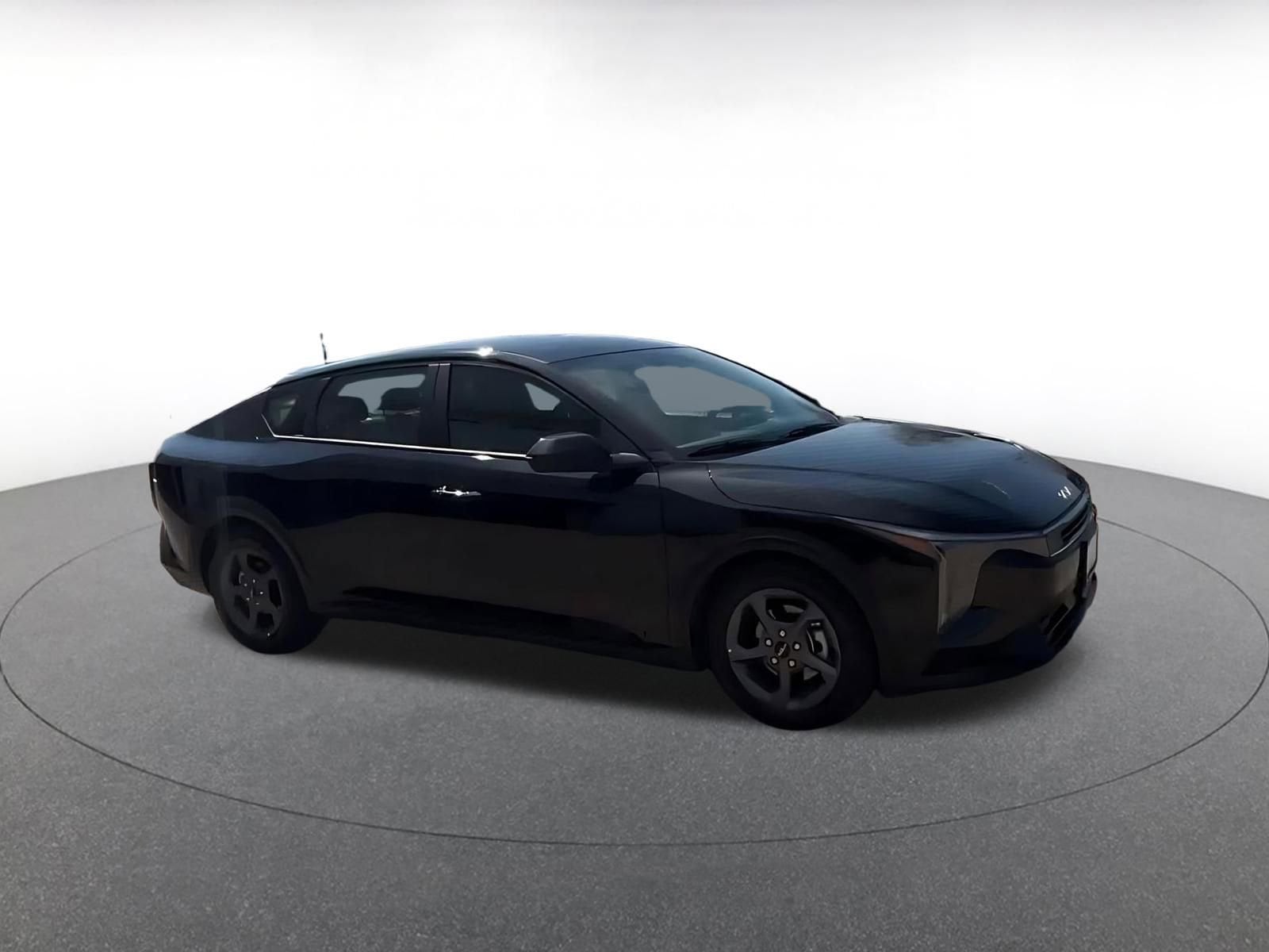 Thumbnail: 2025 Kia K4 - 2