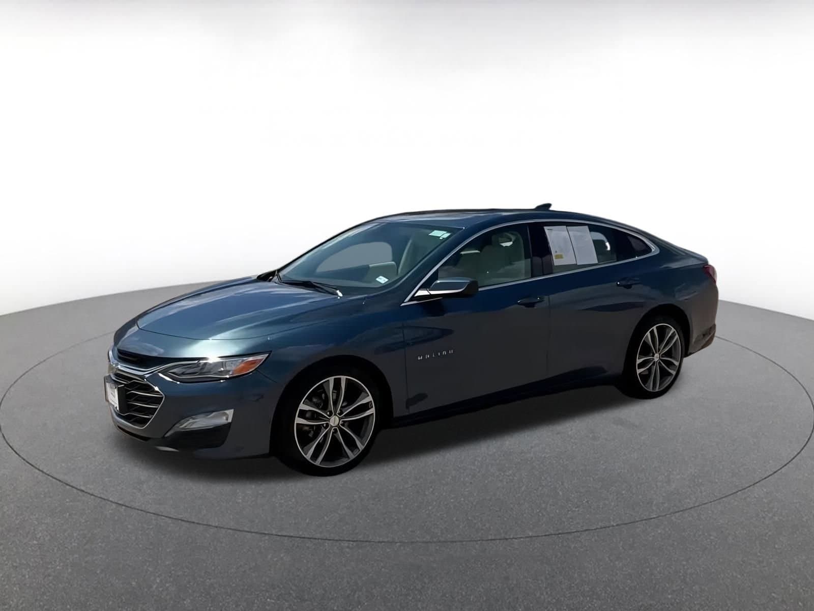 Thumbnail: 2024 Chevrolet Malibu - 8