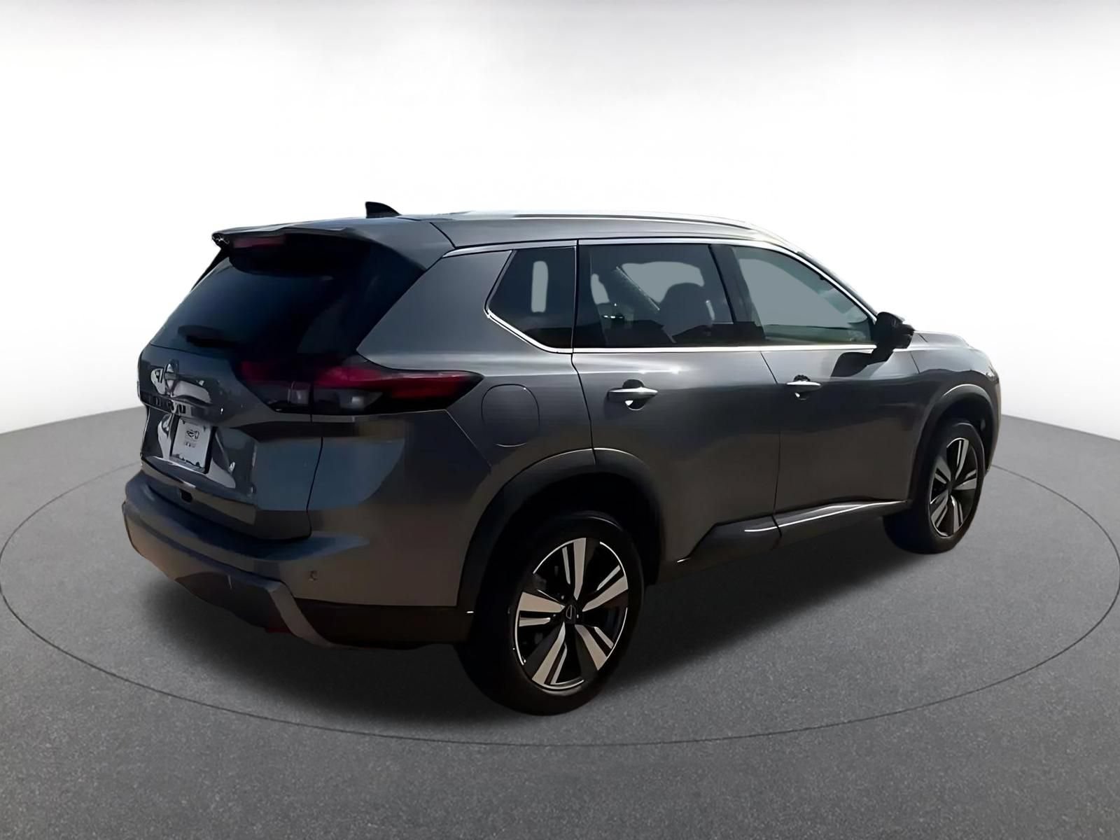 Thumbnail: 2026 Nissan Rogue - 14