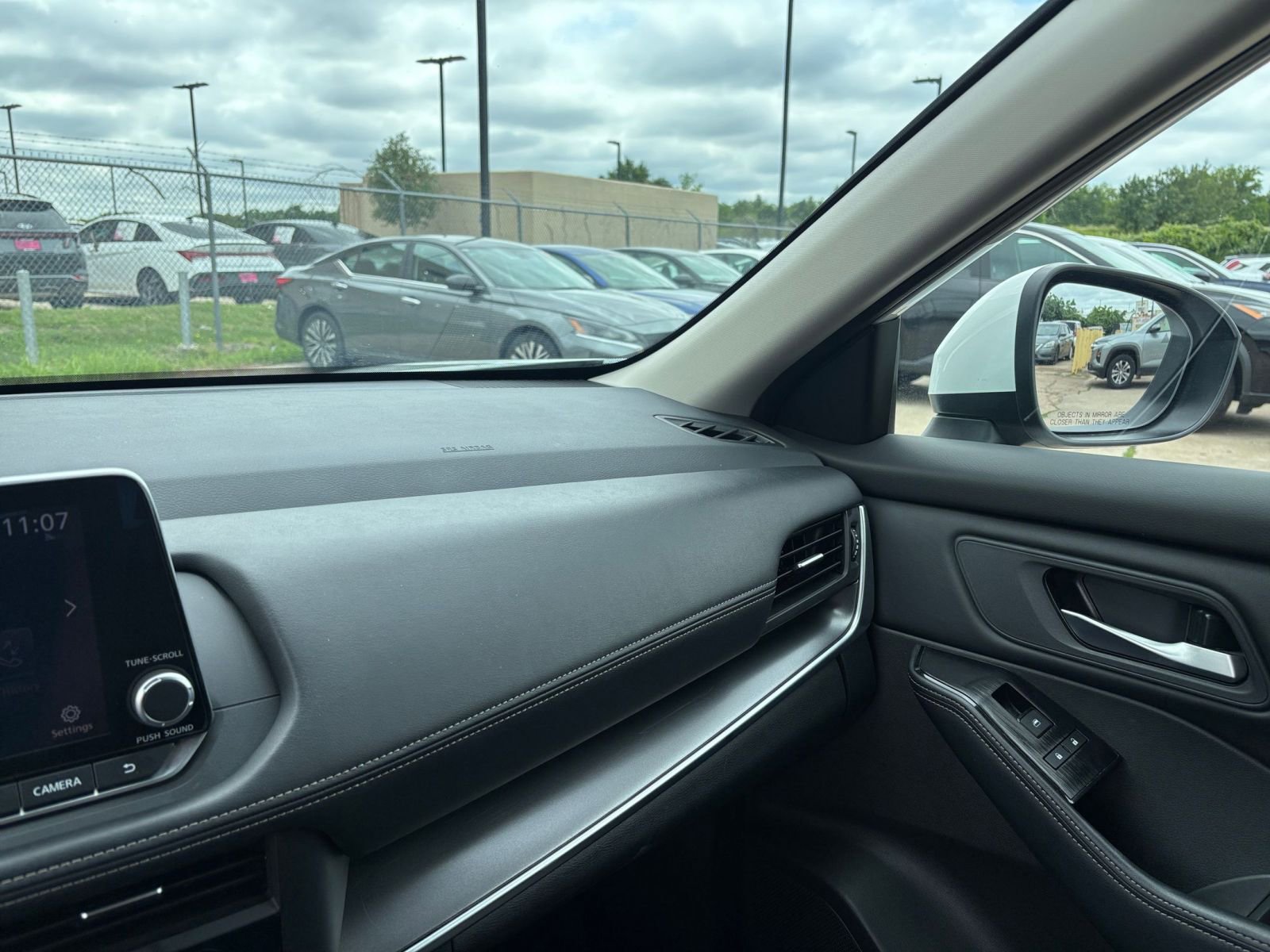 Thumbnail: 2025 Nissan Rogue - 35