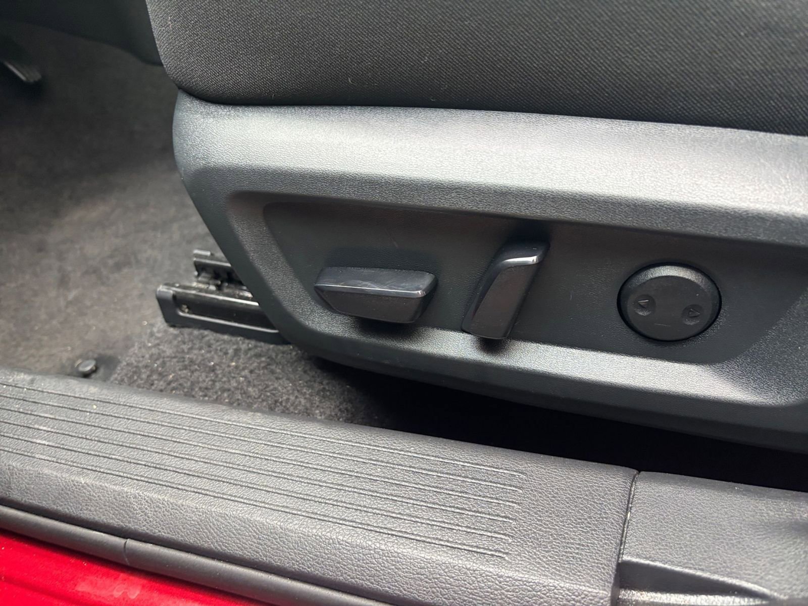 Thumbnail: 2025 Nissan Rogue - 22