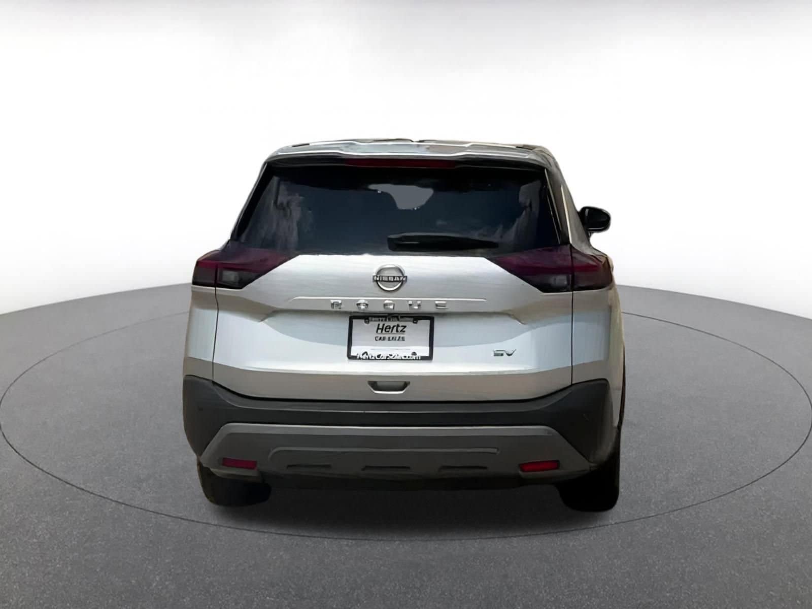 2023 Nissan Rogue SV 5